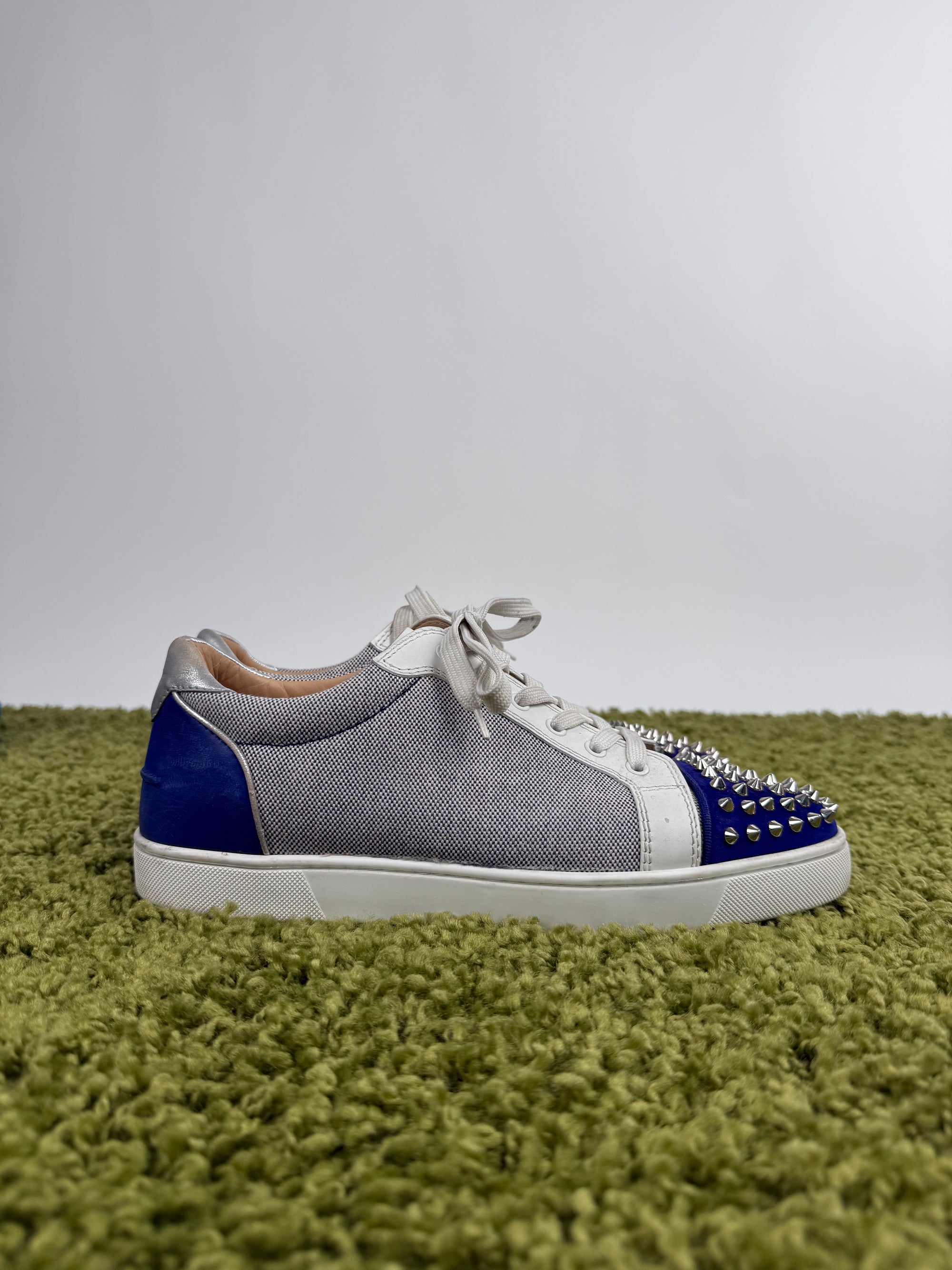Christian Louboutin Spikes 44