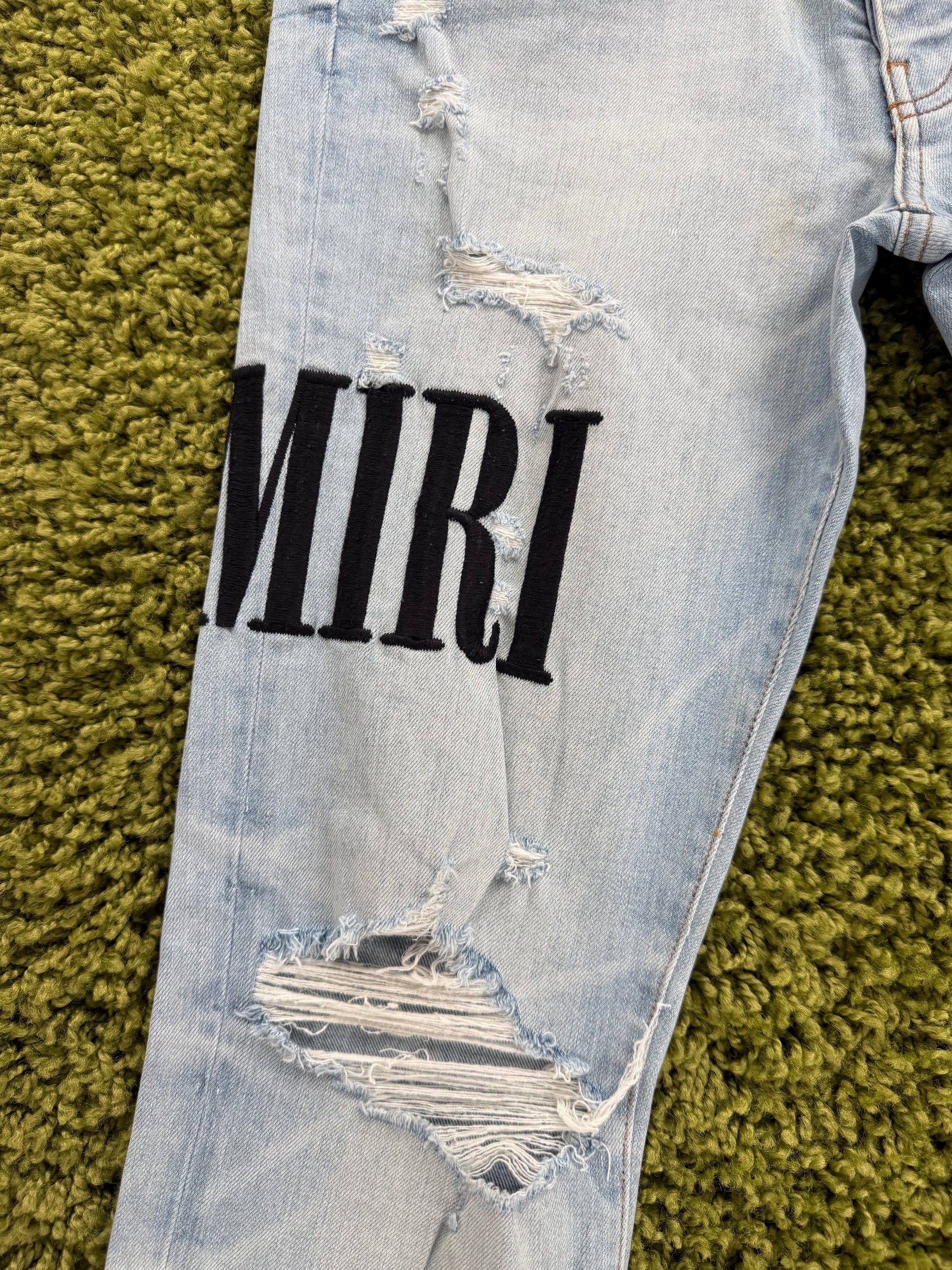 Jeans Amiri In denim 34