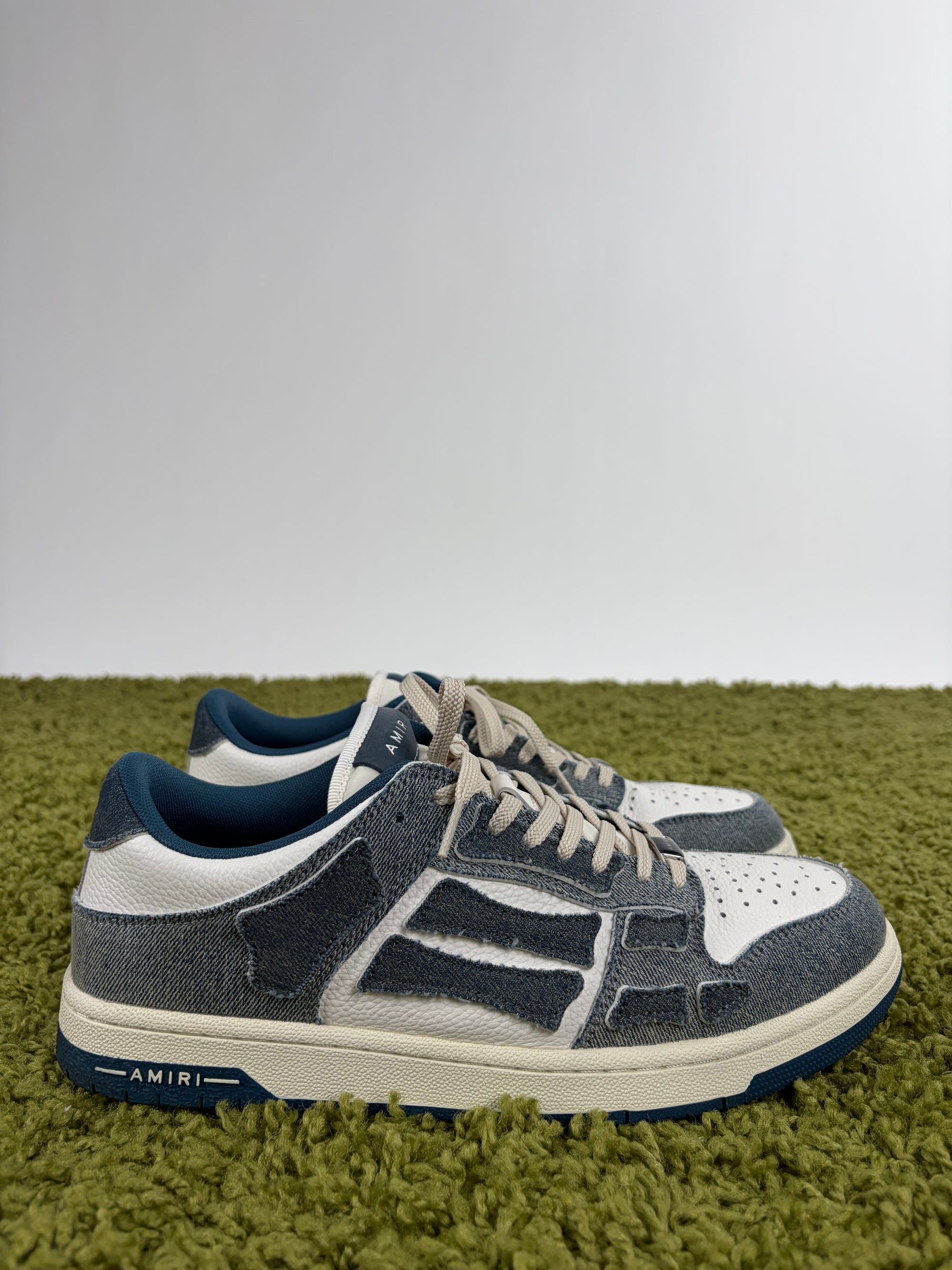 Amiri skeleton Size 43 bianche e azzurre
