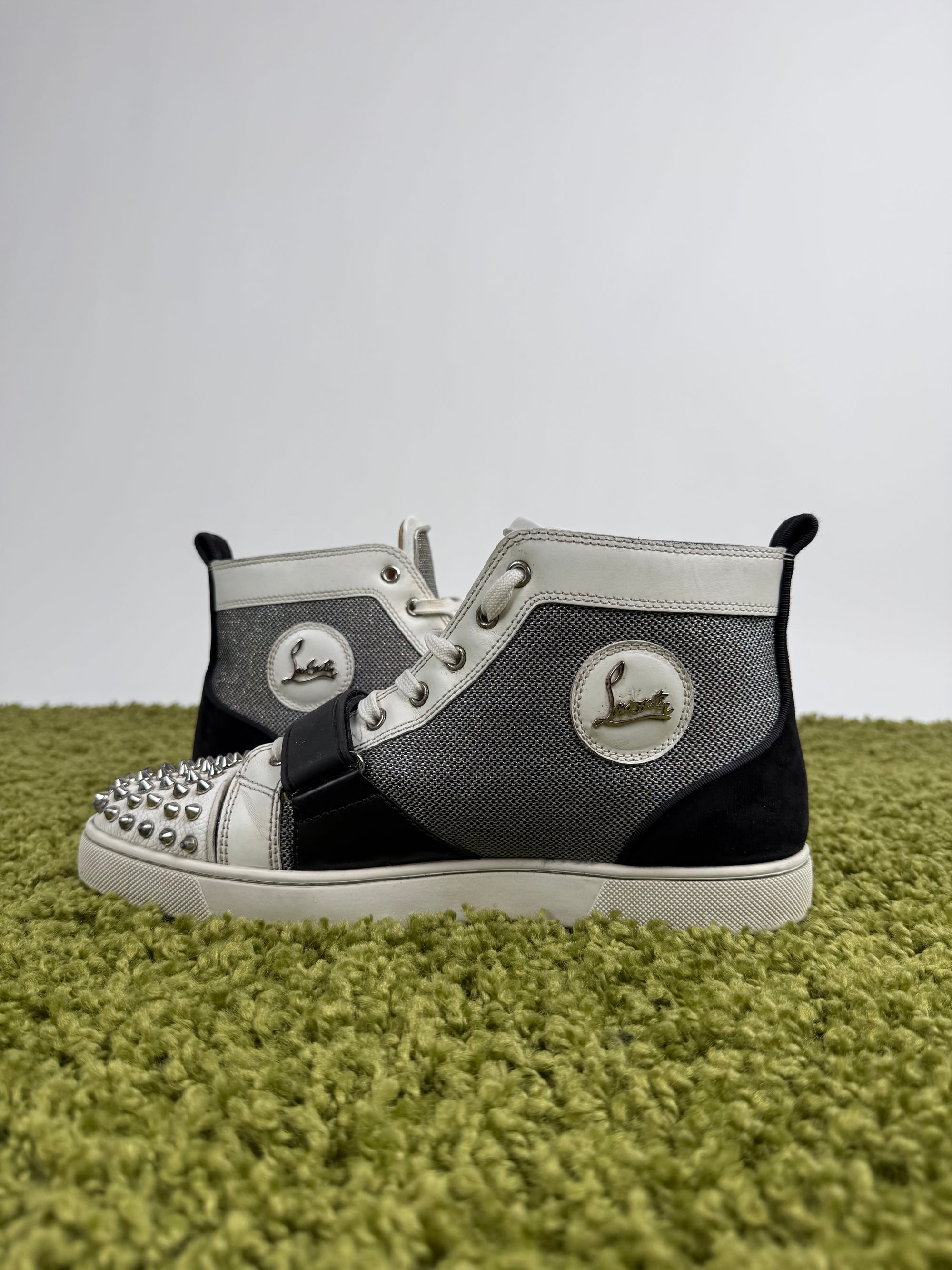 Louboutin Spikes Bianca 42.5
