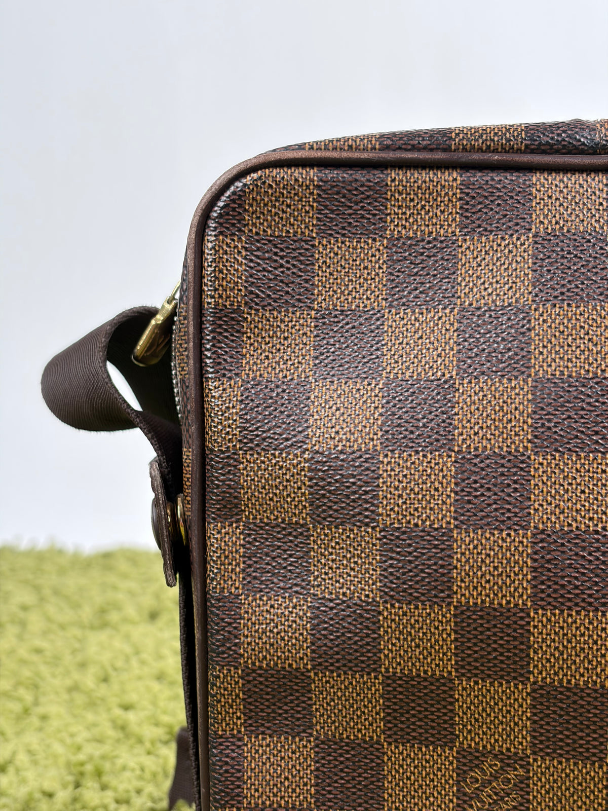 Marsupio Louis Vuitton Olav PM in tela Damier Marrone