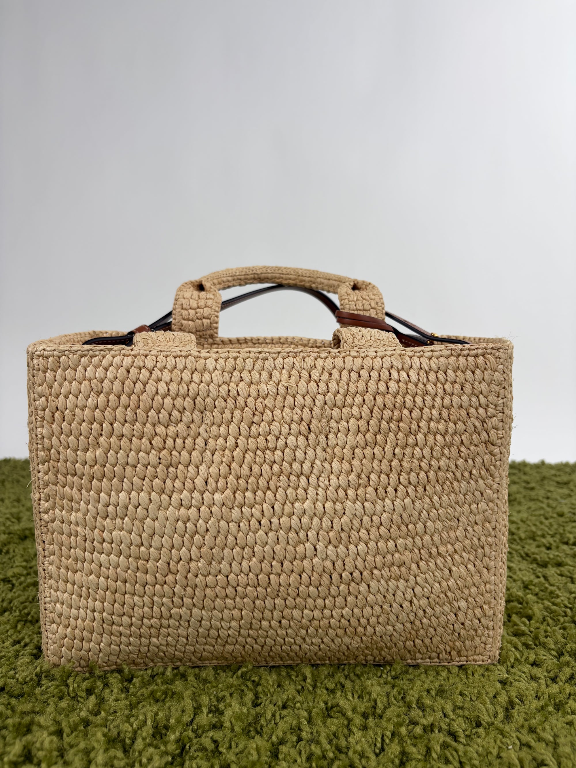 Borsa Celine Cabas Thais in rafia beige e marrone
