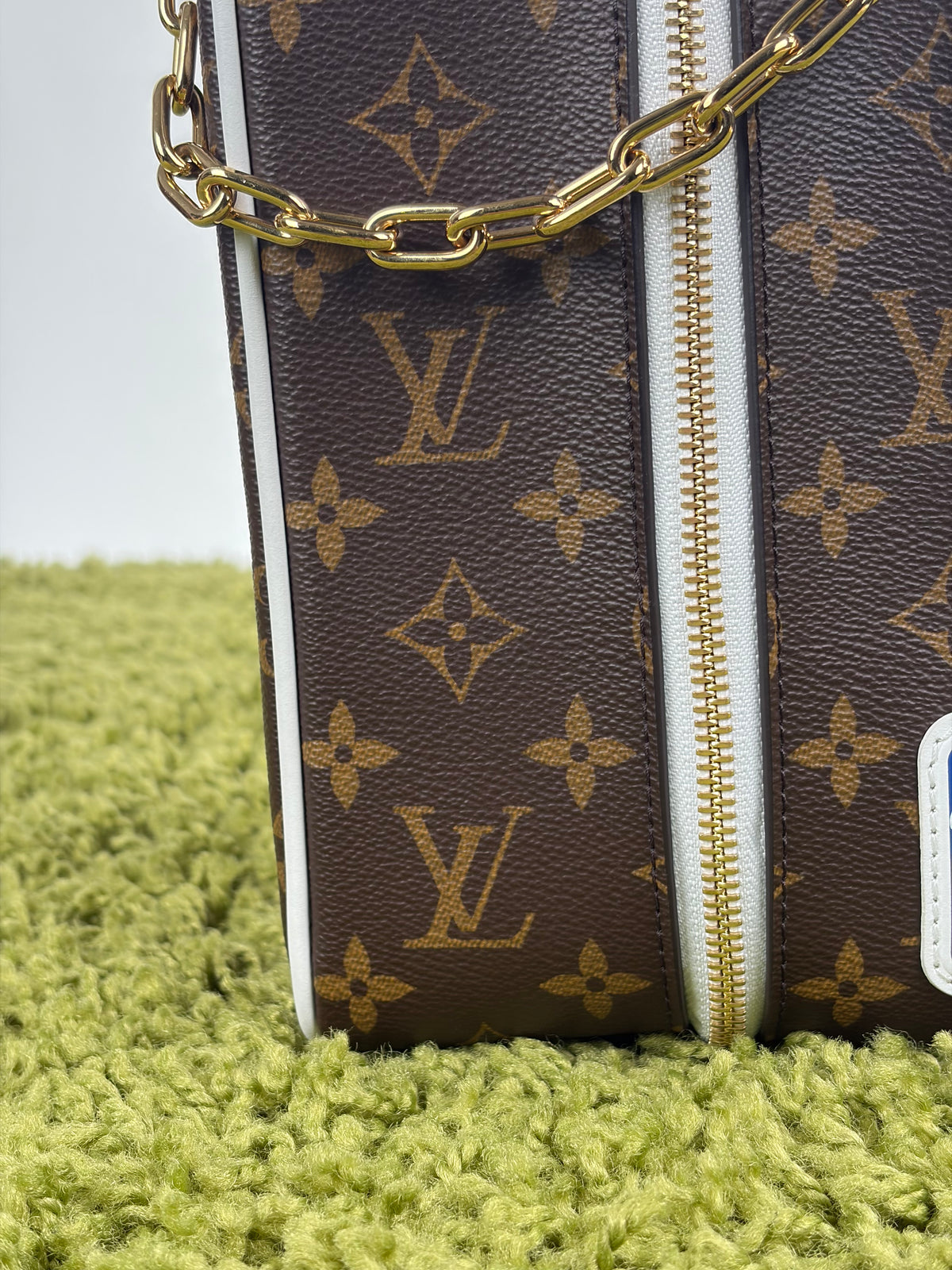 Beauty Case Louis Vuitton X NBA Marrone