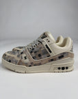 Louis Vuitton trainer Size 6=40 veste 41