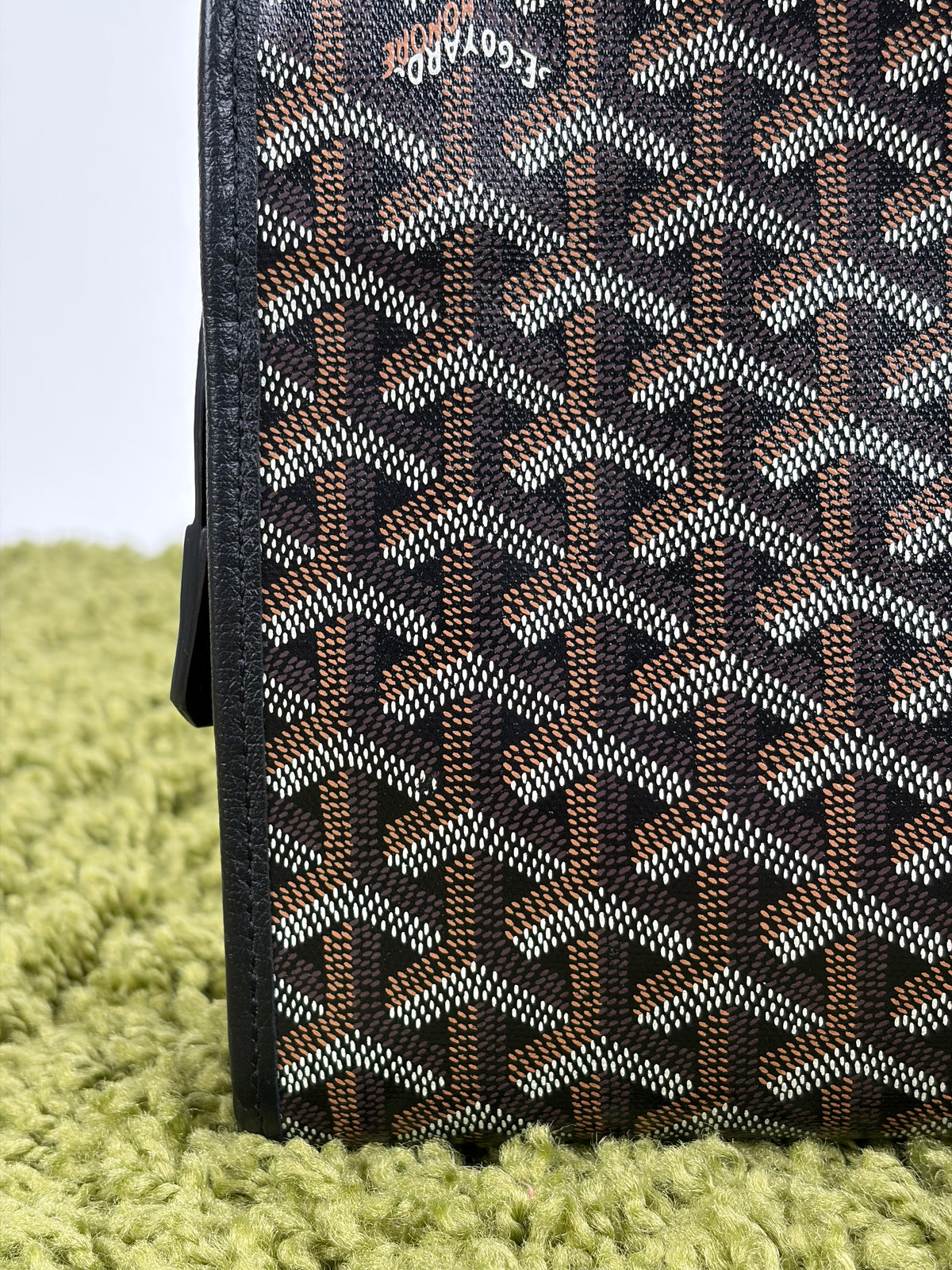 Pochette Goyard Jouvence MM in tela Goyardine Nera