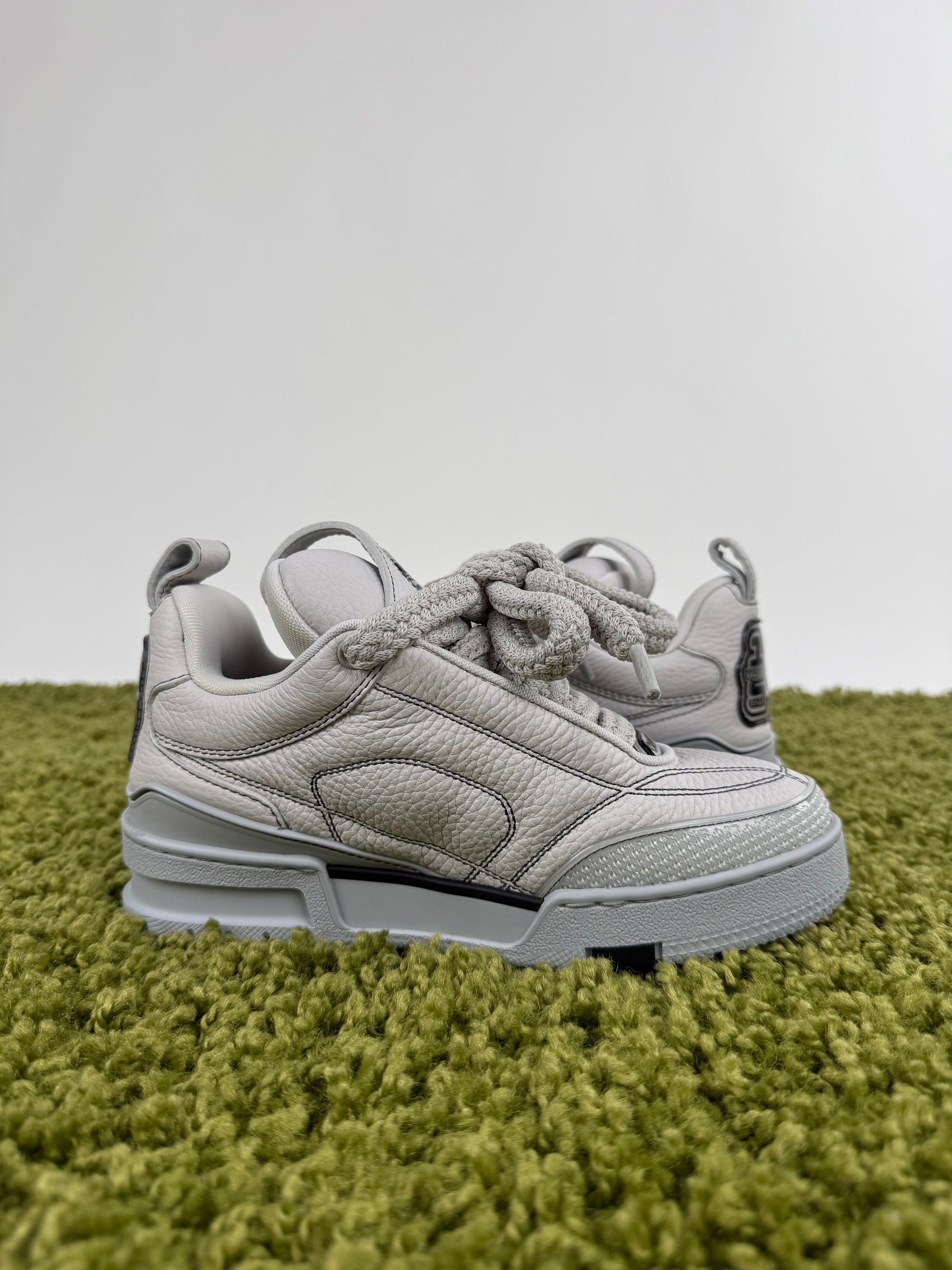 Louis Vuitton Skate Grigia 2
