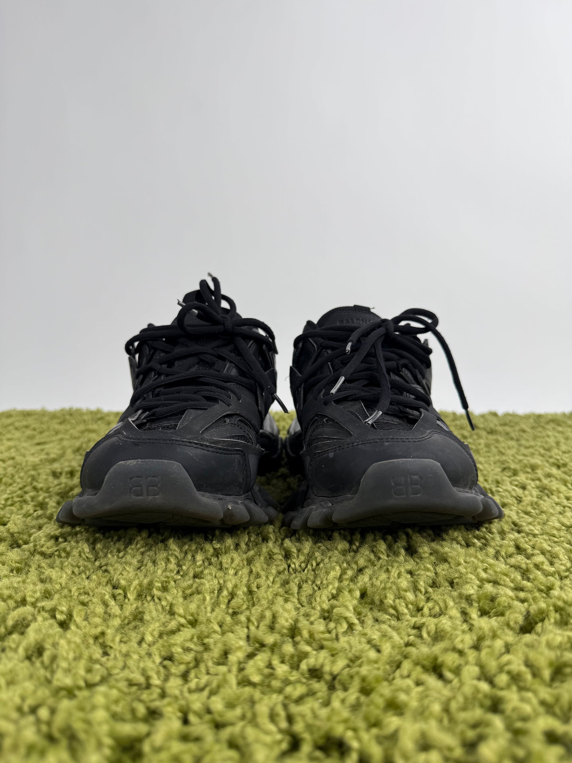 Balenciaga Track Nera 39
