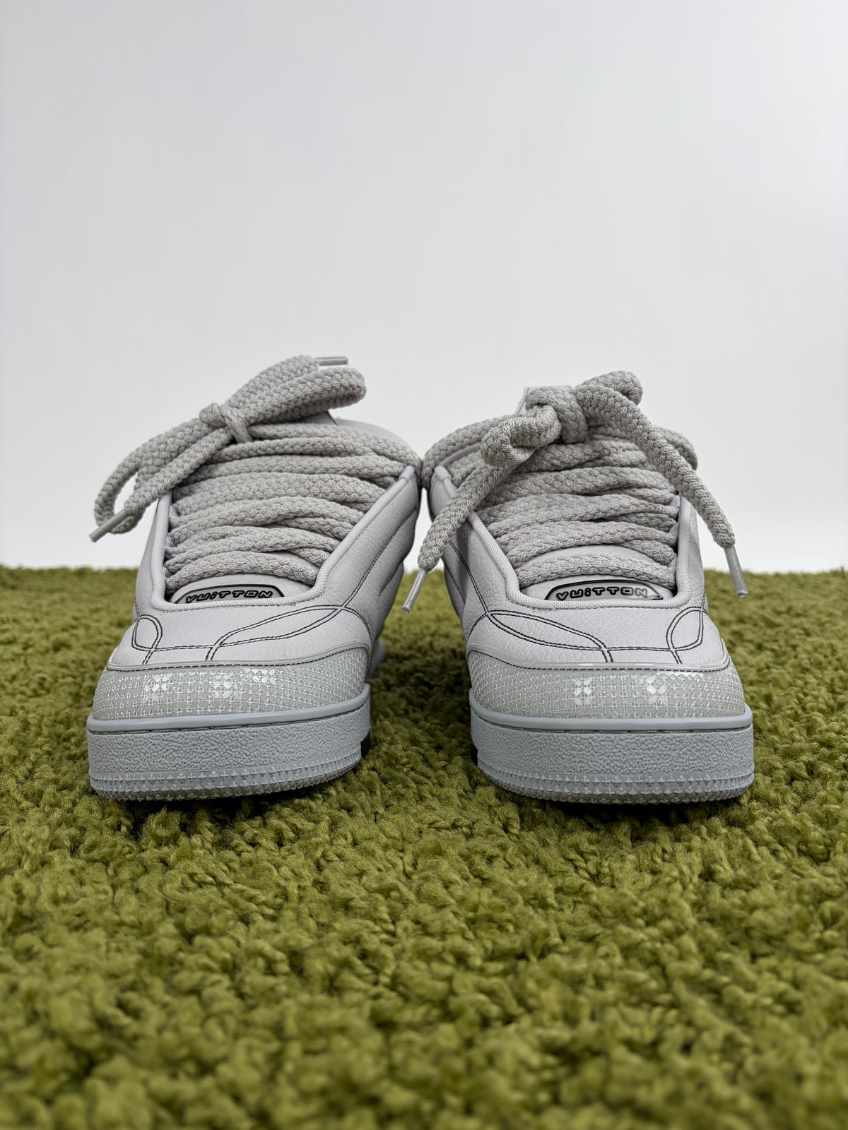 Louis Vuitton Skate grigio 9