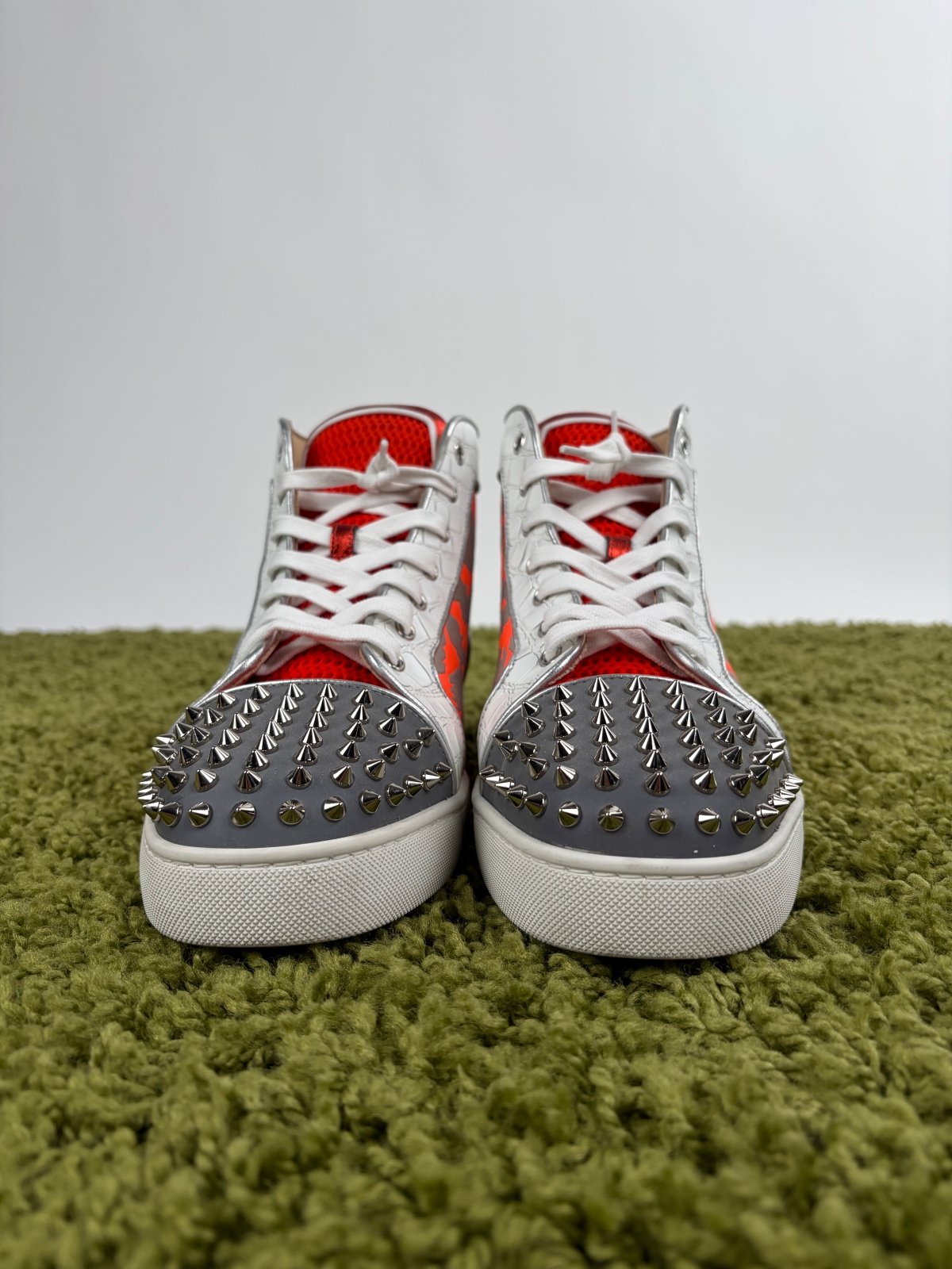 Christian Louboutin Spikes High Bianca Multicolor 44.5 - Second Hand Di Fiore