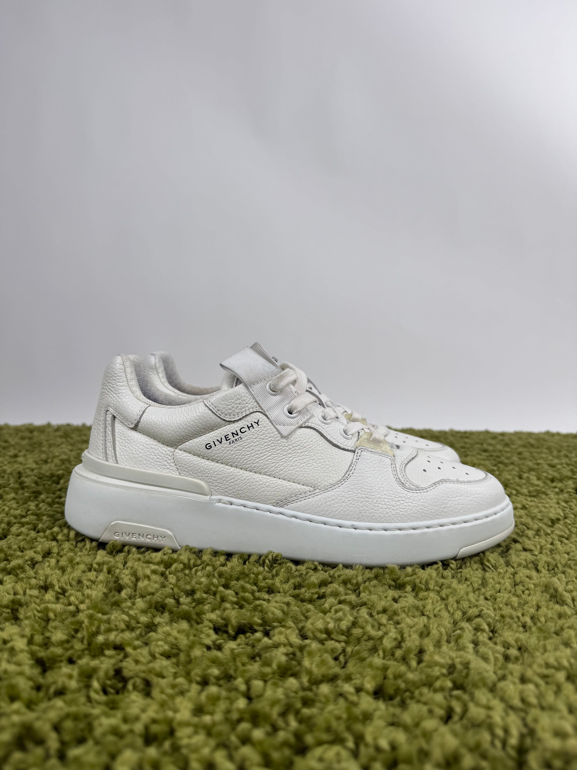 Givenchy Wing low sneaker 40