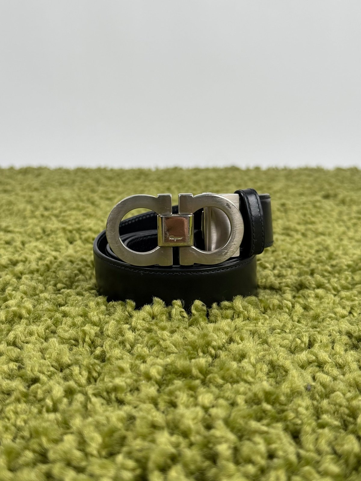 Ferragamo cintura in pelle nera - Second Hand Di Fiore