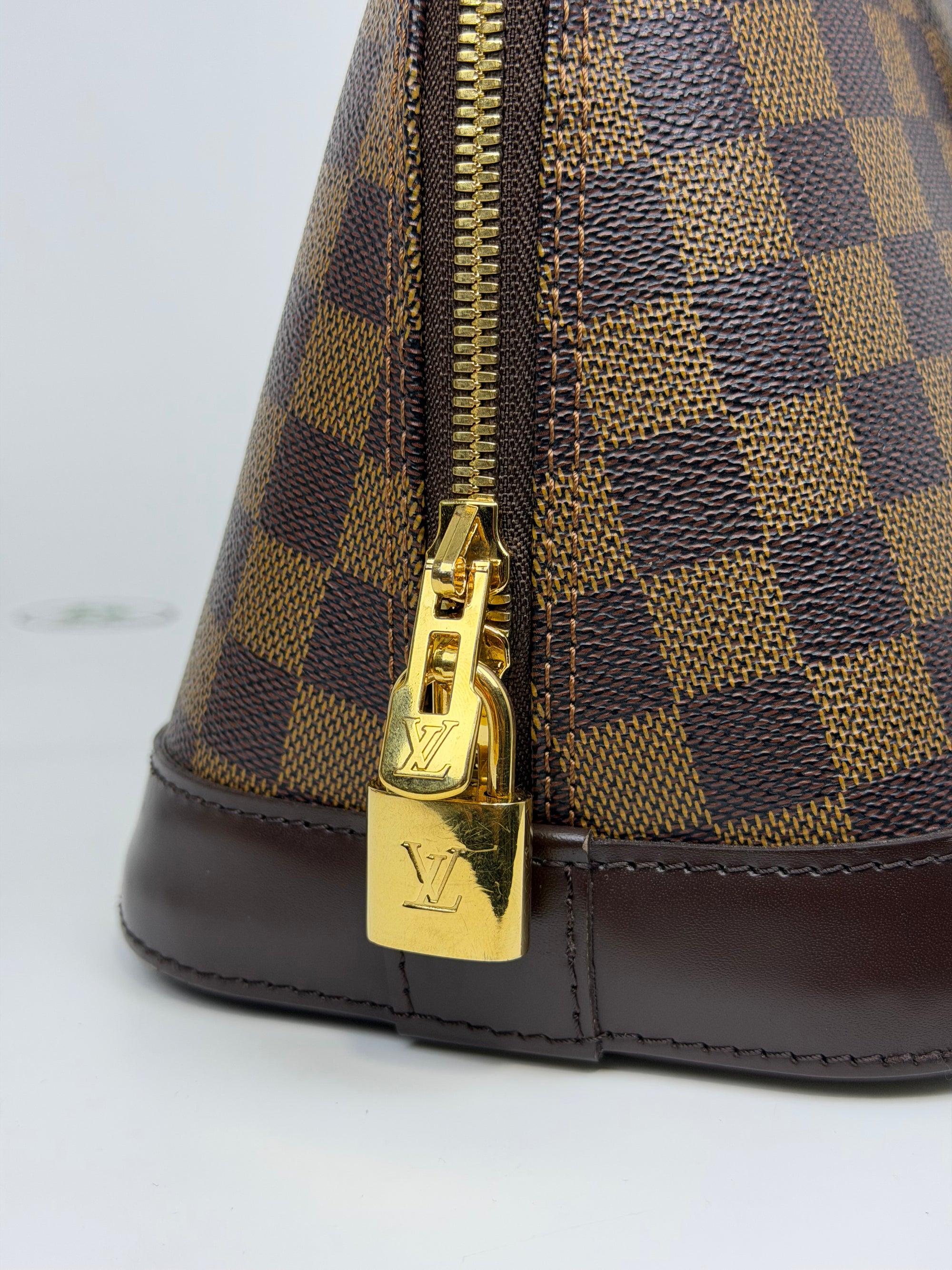 Borsa Louis Vuitton Alma PM marrone