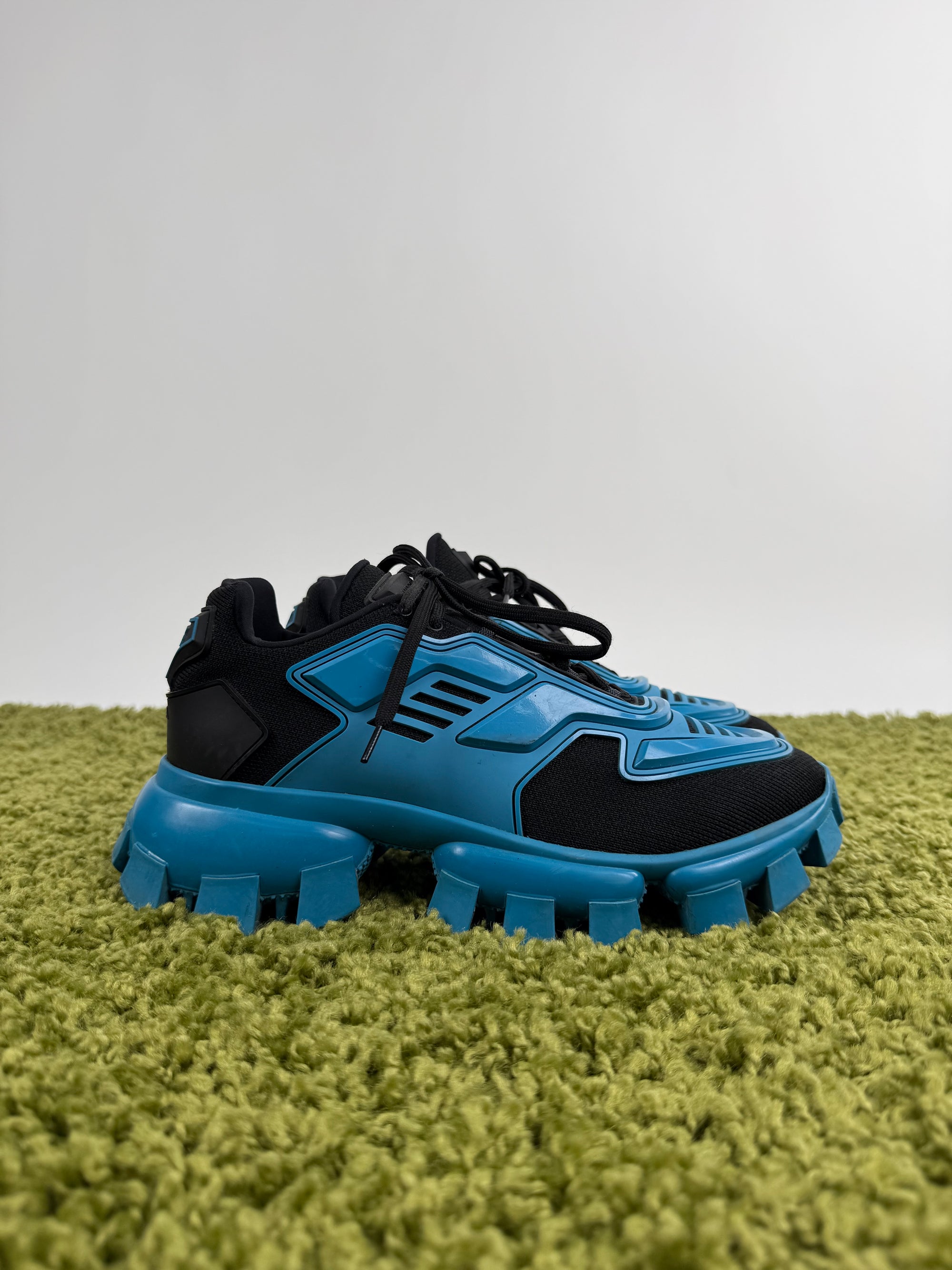 Prada Cloudbust Thunder 40