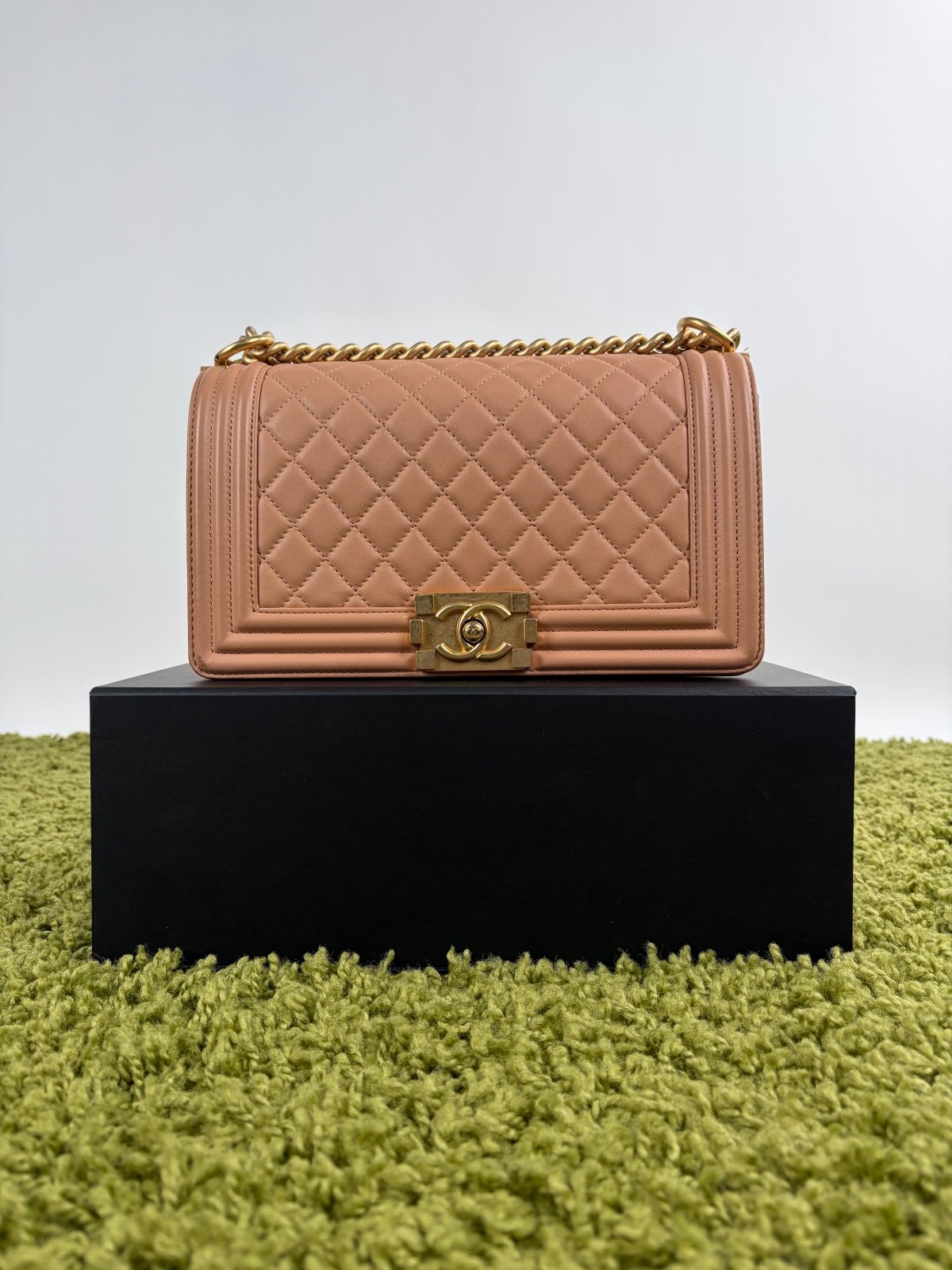 Borsa Chanel Boy Medium Rosa Cipria - Second Hand Di Fiore