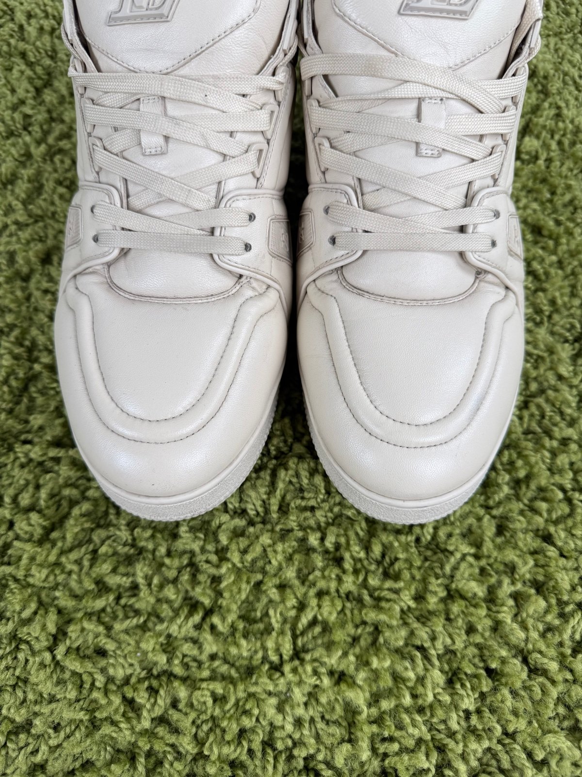 Louis Vuitton Trainer Puffer Beige 11 - Second Hand Di Fiore
