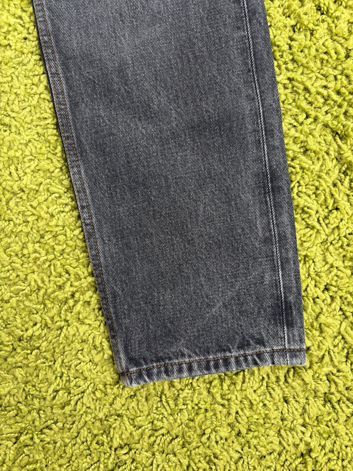 Jeans Louis Vuitton In Denim Nero 32 - Second Hand Di Fiore