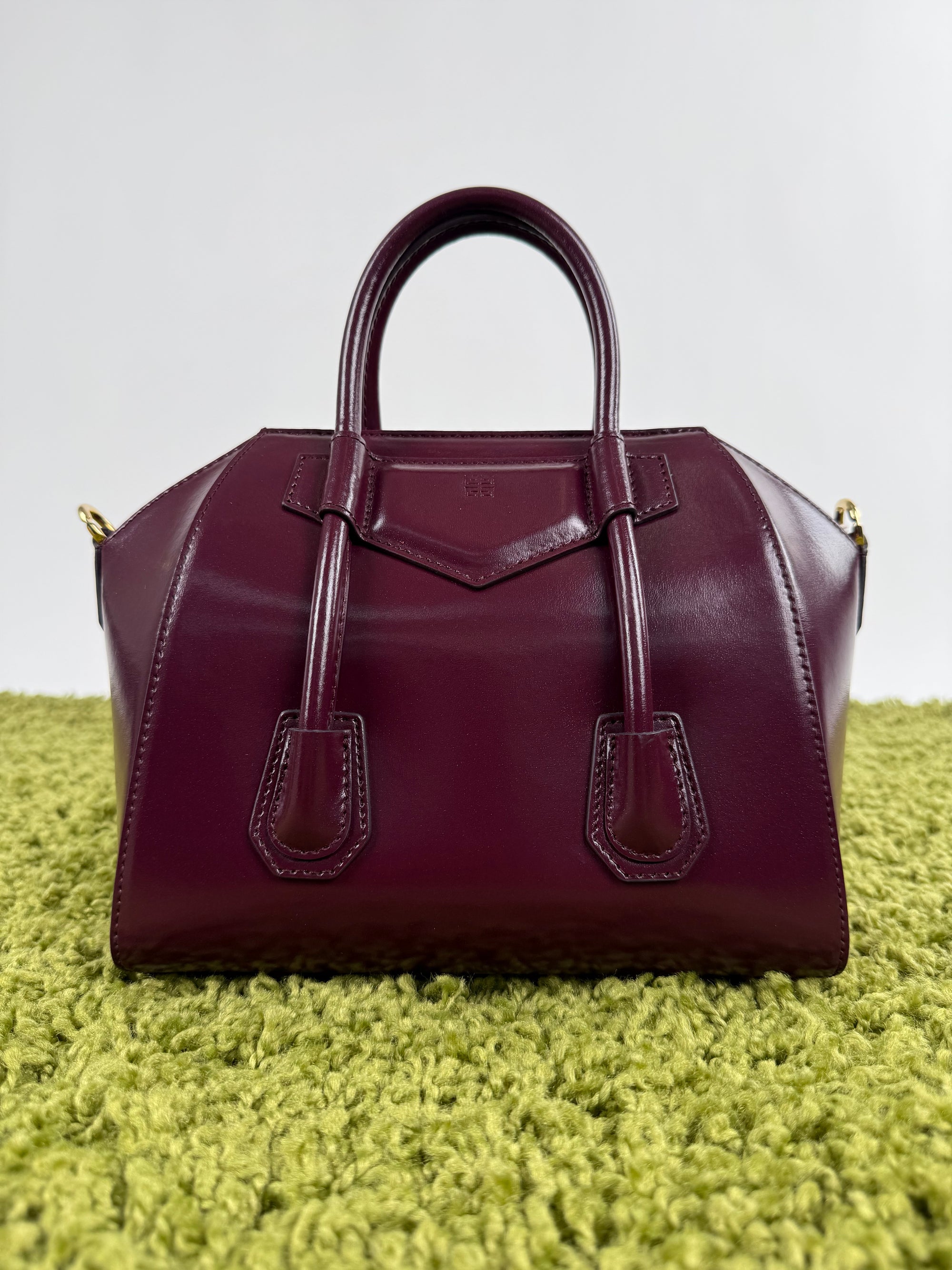 Borsa Mini Antigona Lock Bag Givenchy Bordeaux