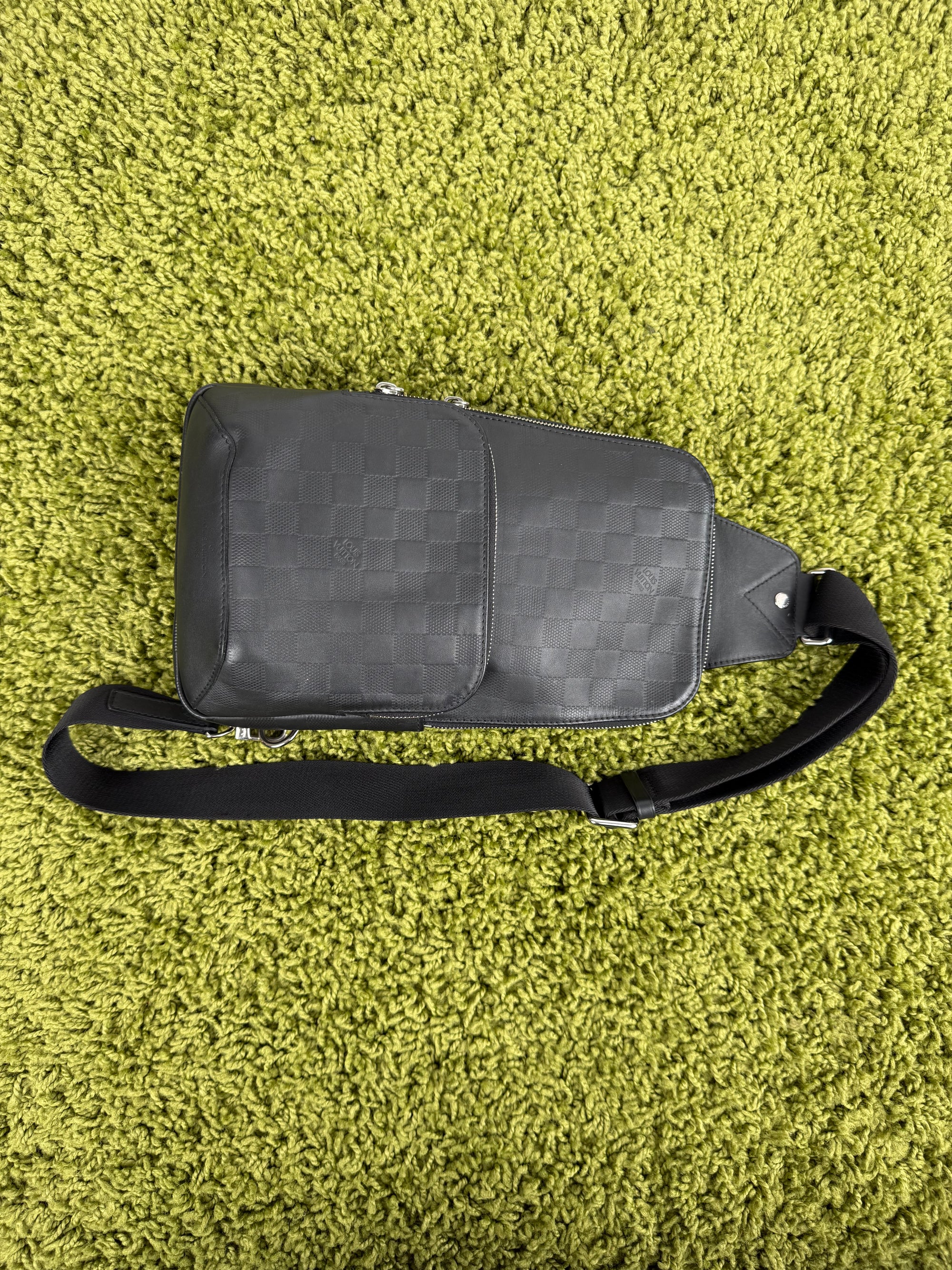Borsa Avenue Sling Loui Vuitton
