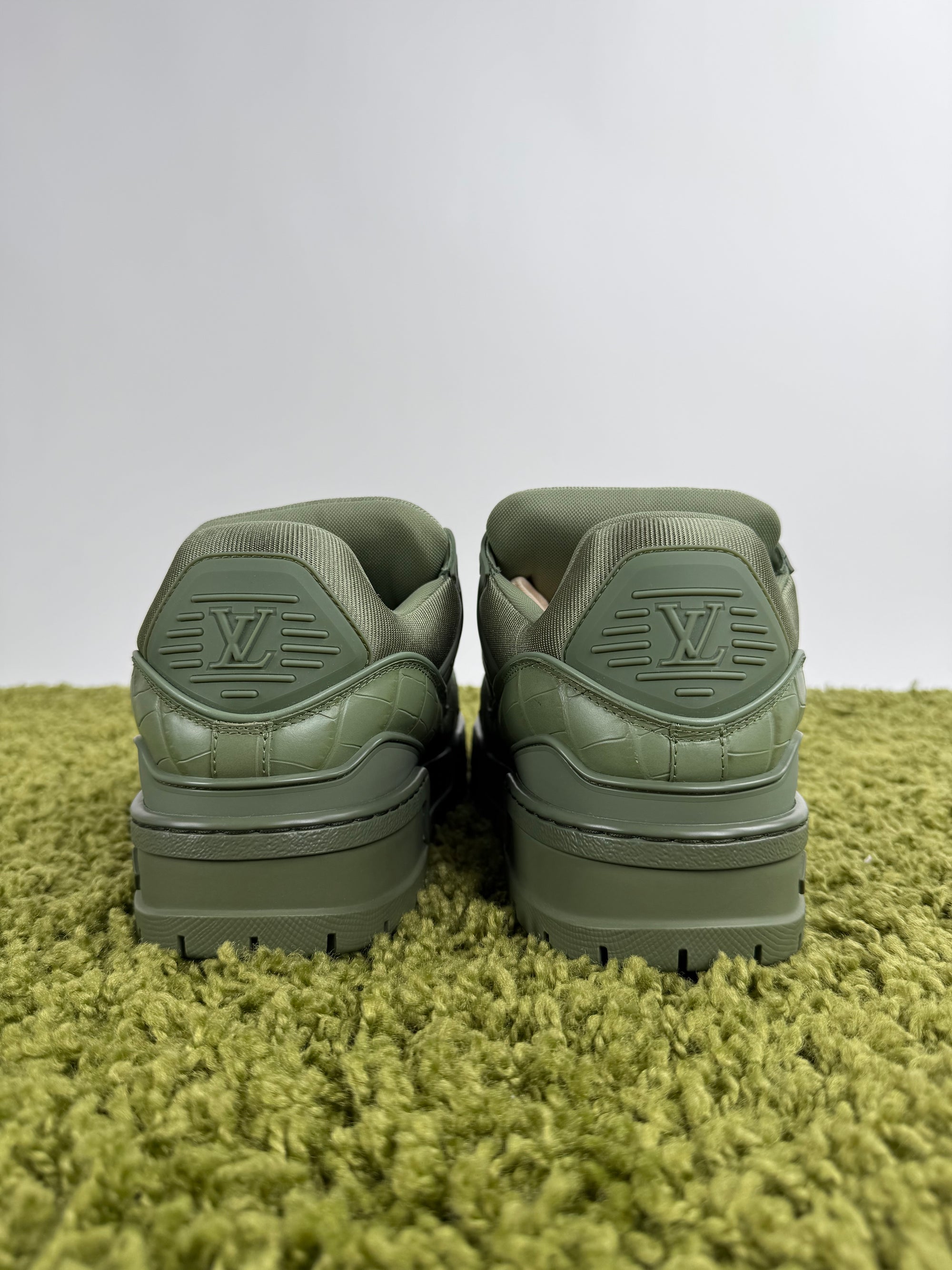 Louis Vuitton Trainer Maxi Verde 8