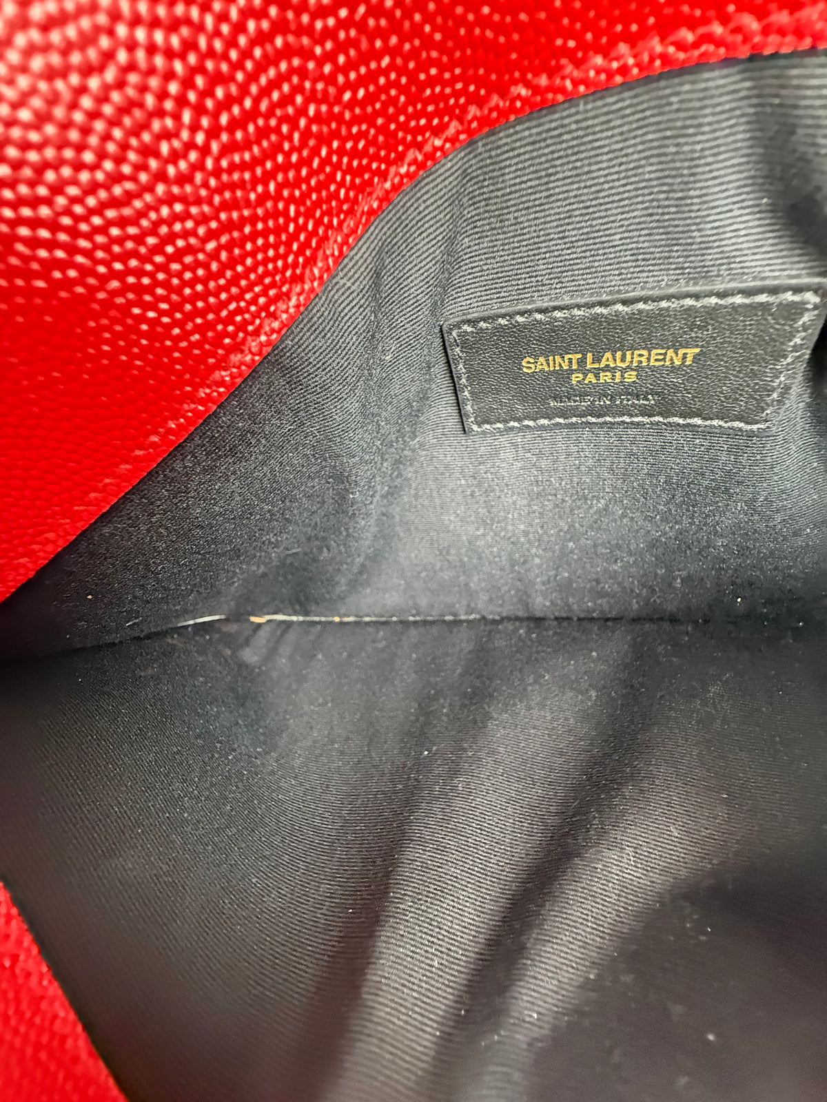 Pochette Yves Saint Laurent Grain de Poudre Uptown Rosso