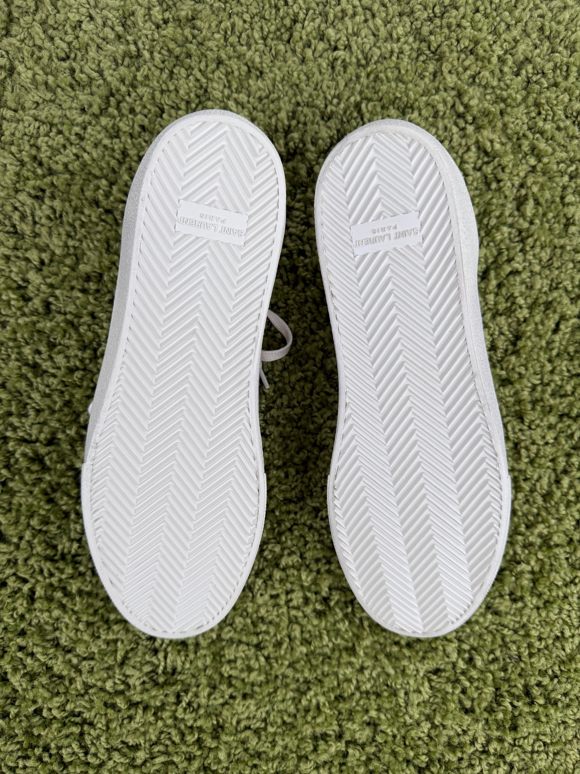 Yves Saint Laurent Low Court Sneaker 45