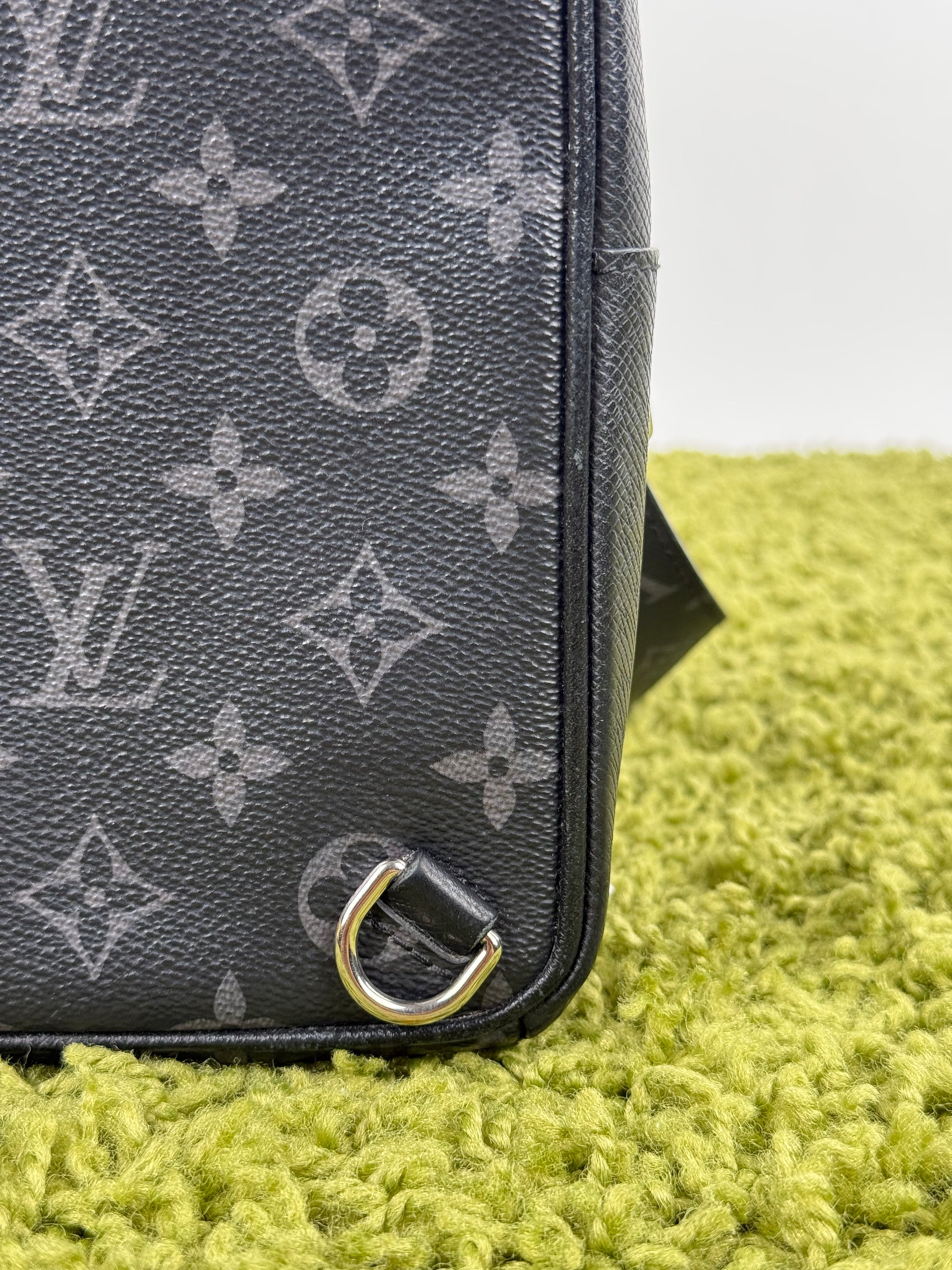 Borsa Outdoor Louis Vuitton Nera