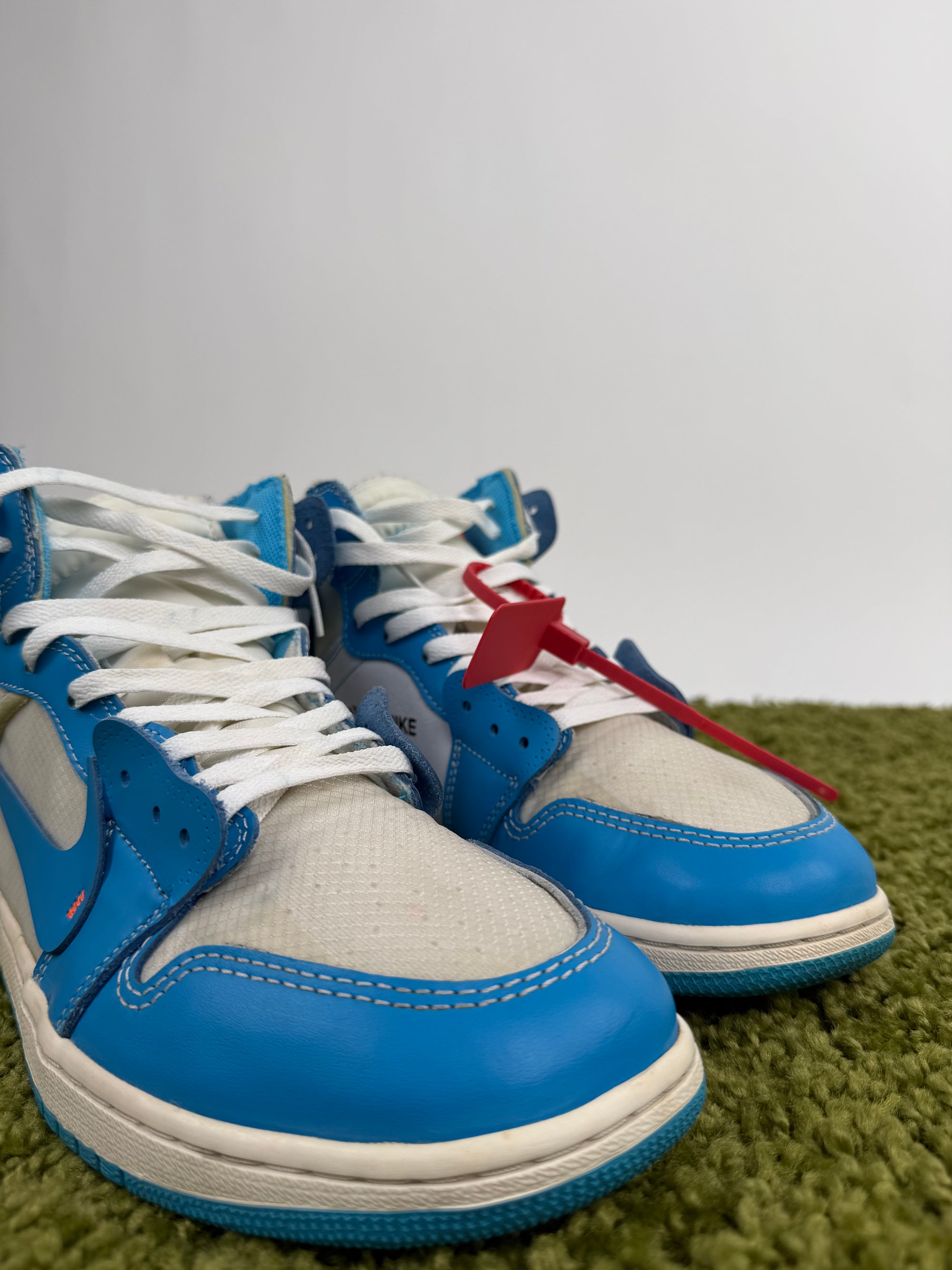 Air Jordan 1 Retro High X Off White University Blue 44.5