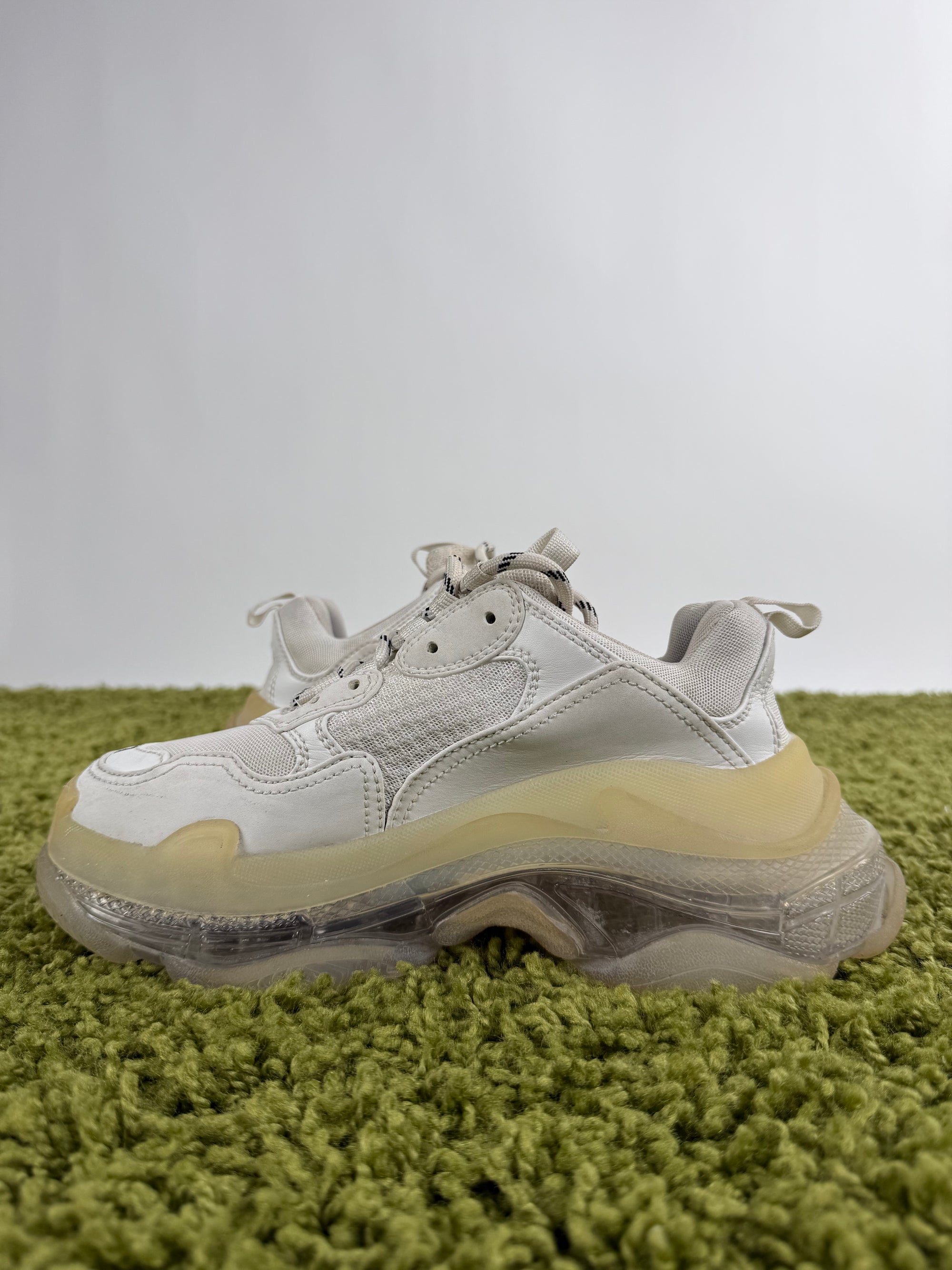 Balenciaga Triple S Bianca 37