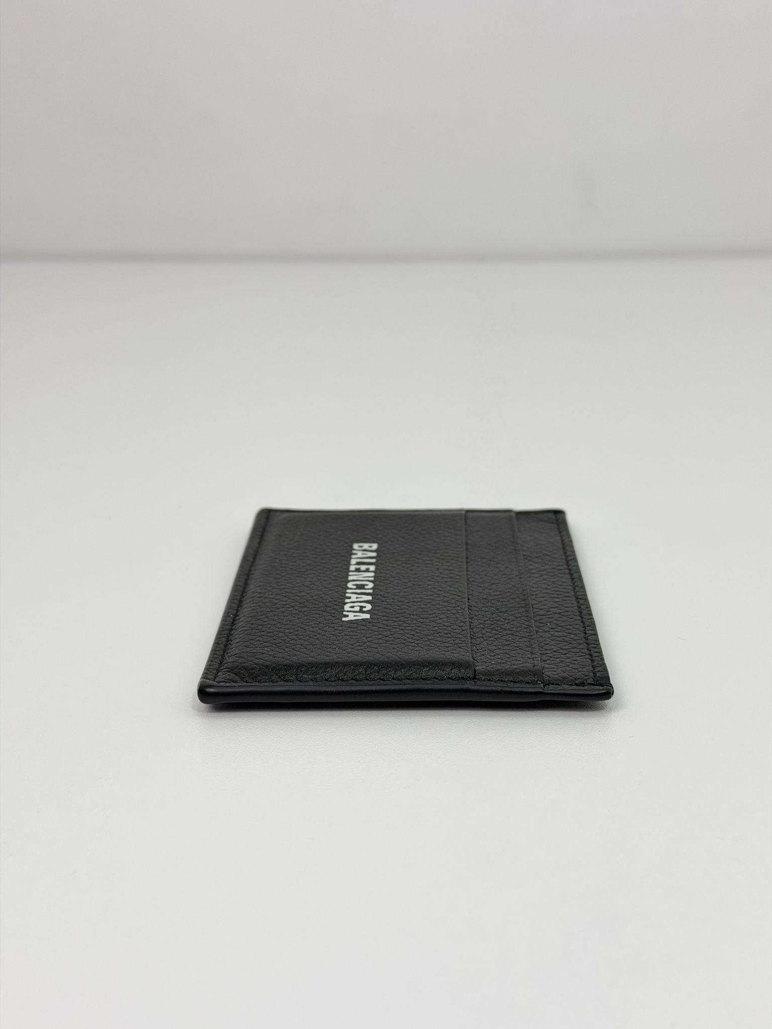 portacarte Balenciaga nero e bianco