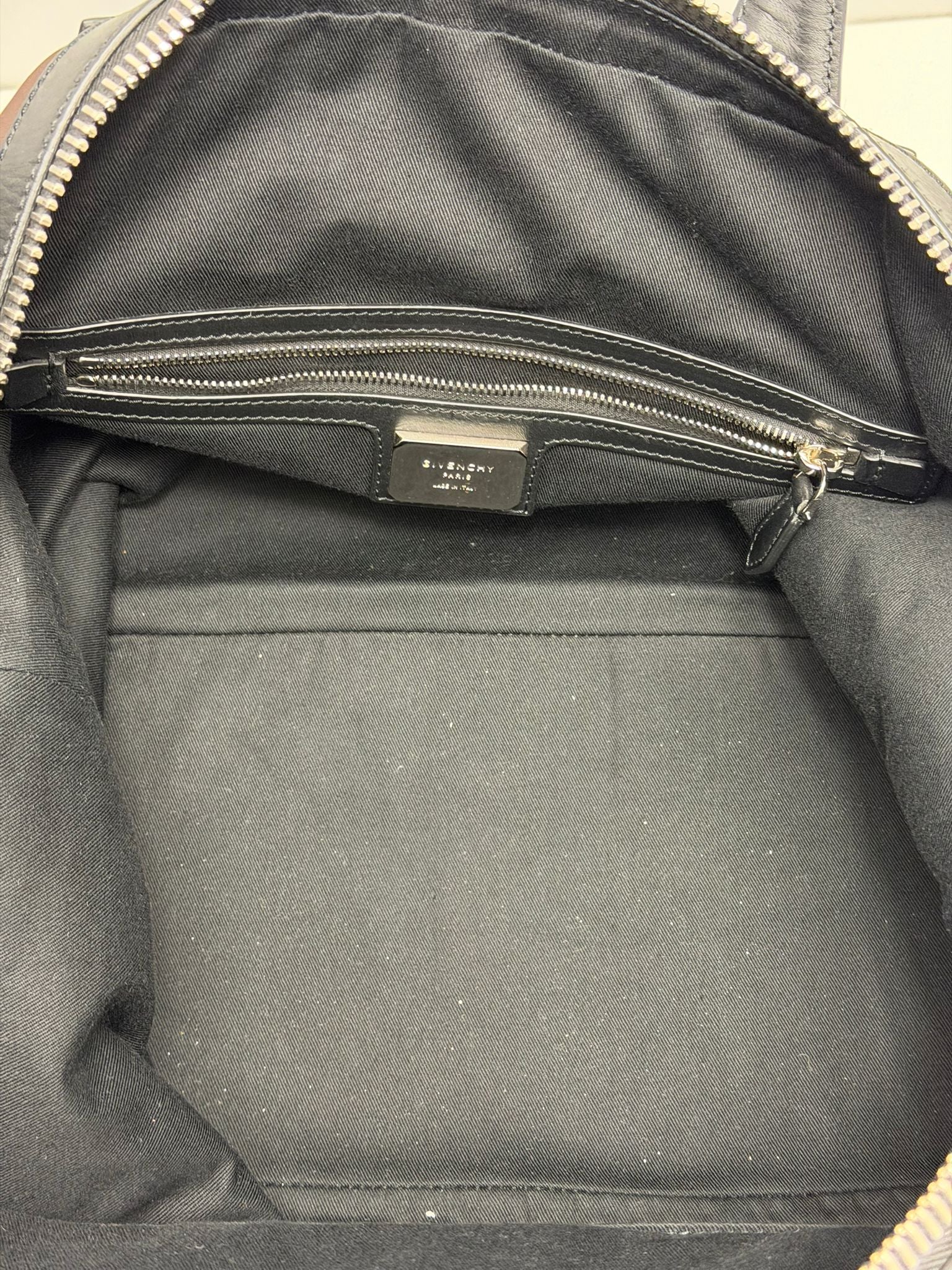 borsa Givenchy bordeaux e nera