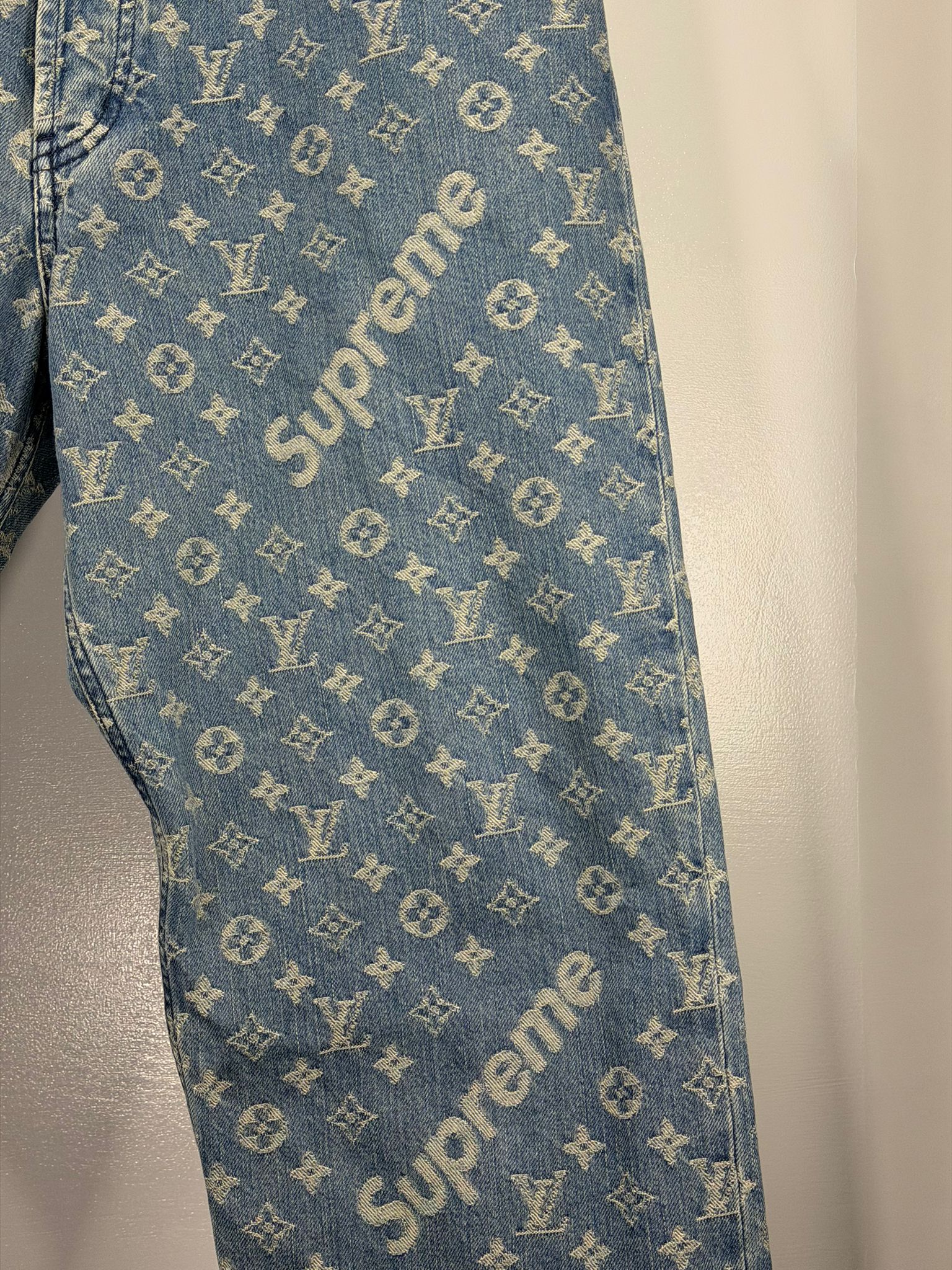 Completo Louis Vuitton X Supreme Size 50/34 blu e bianco