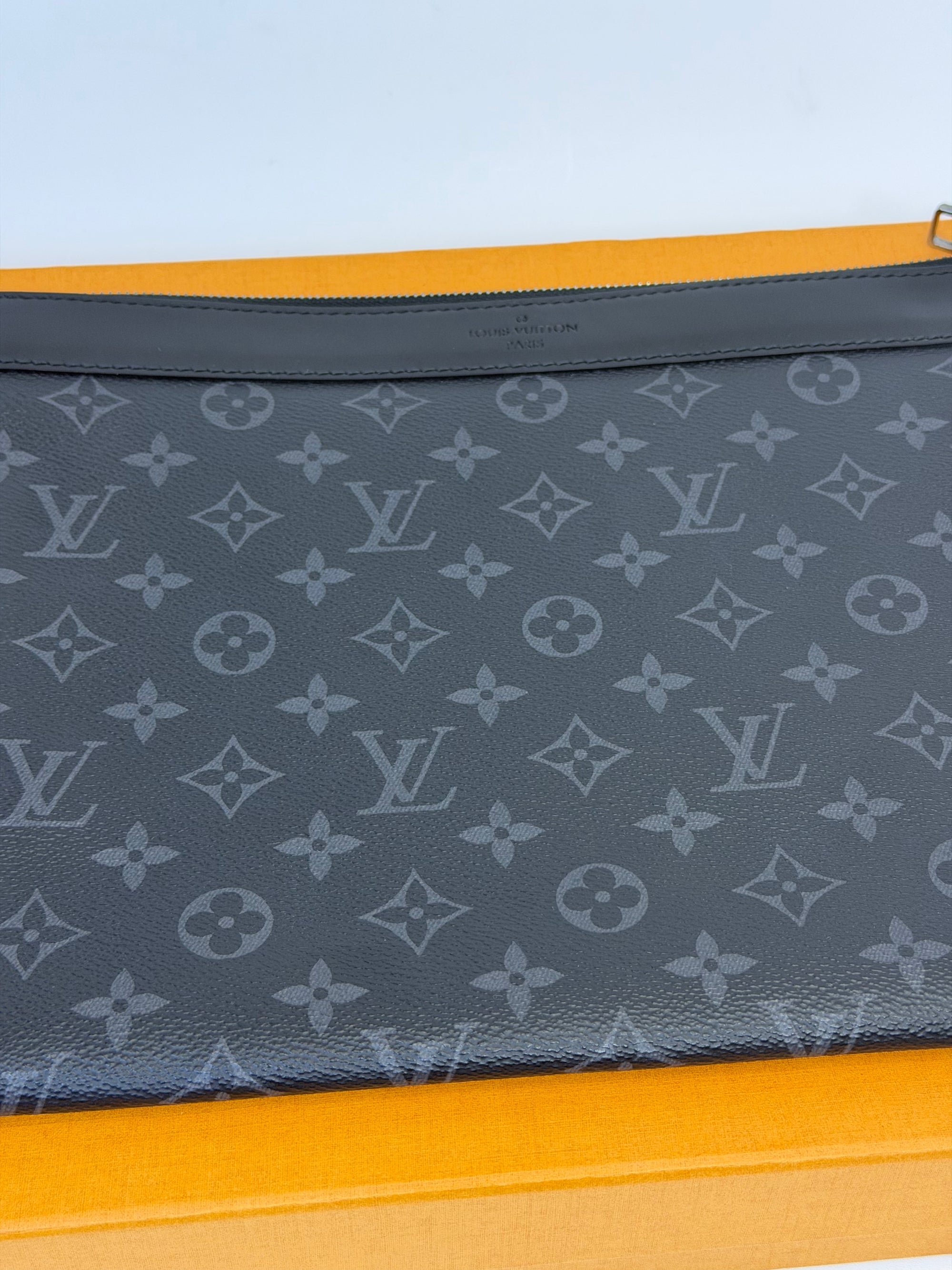 Pochette Louis Vuitton