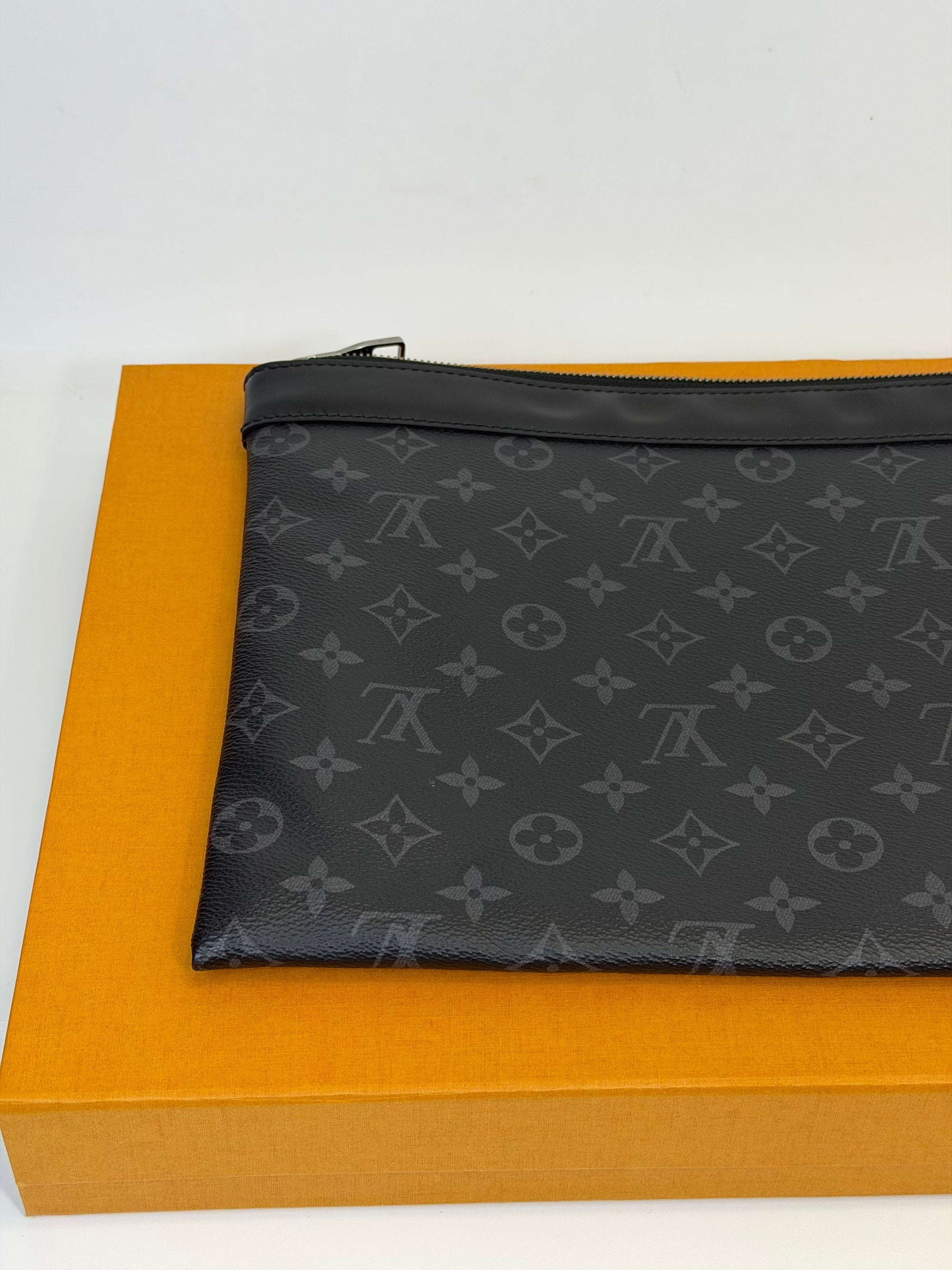 Pochette Louis Vuitton