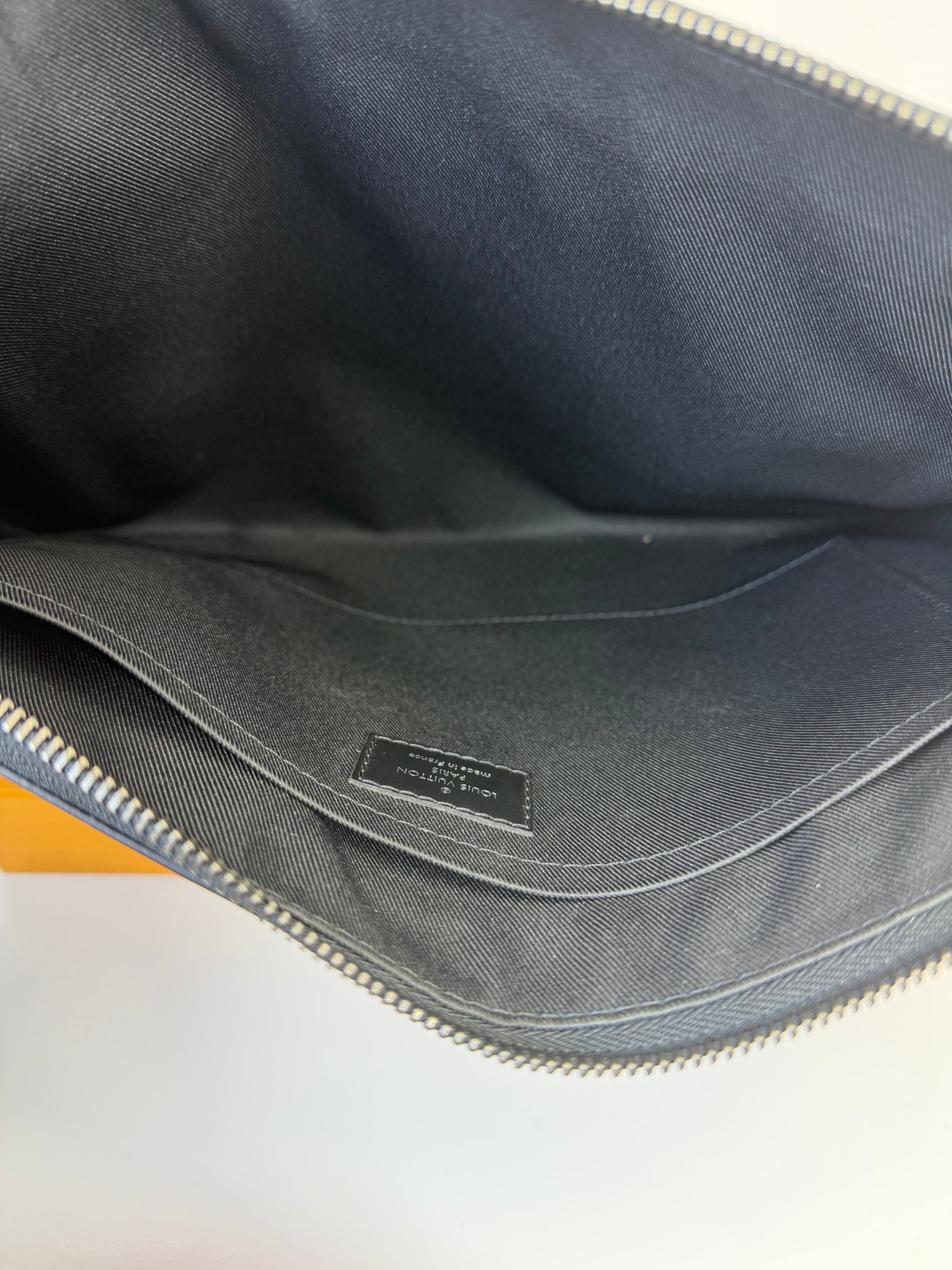 Pochette Louis Vuitton