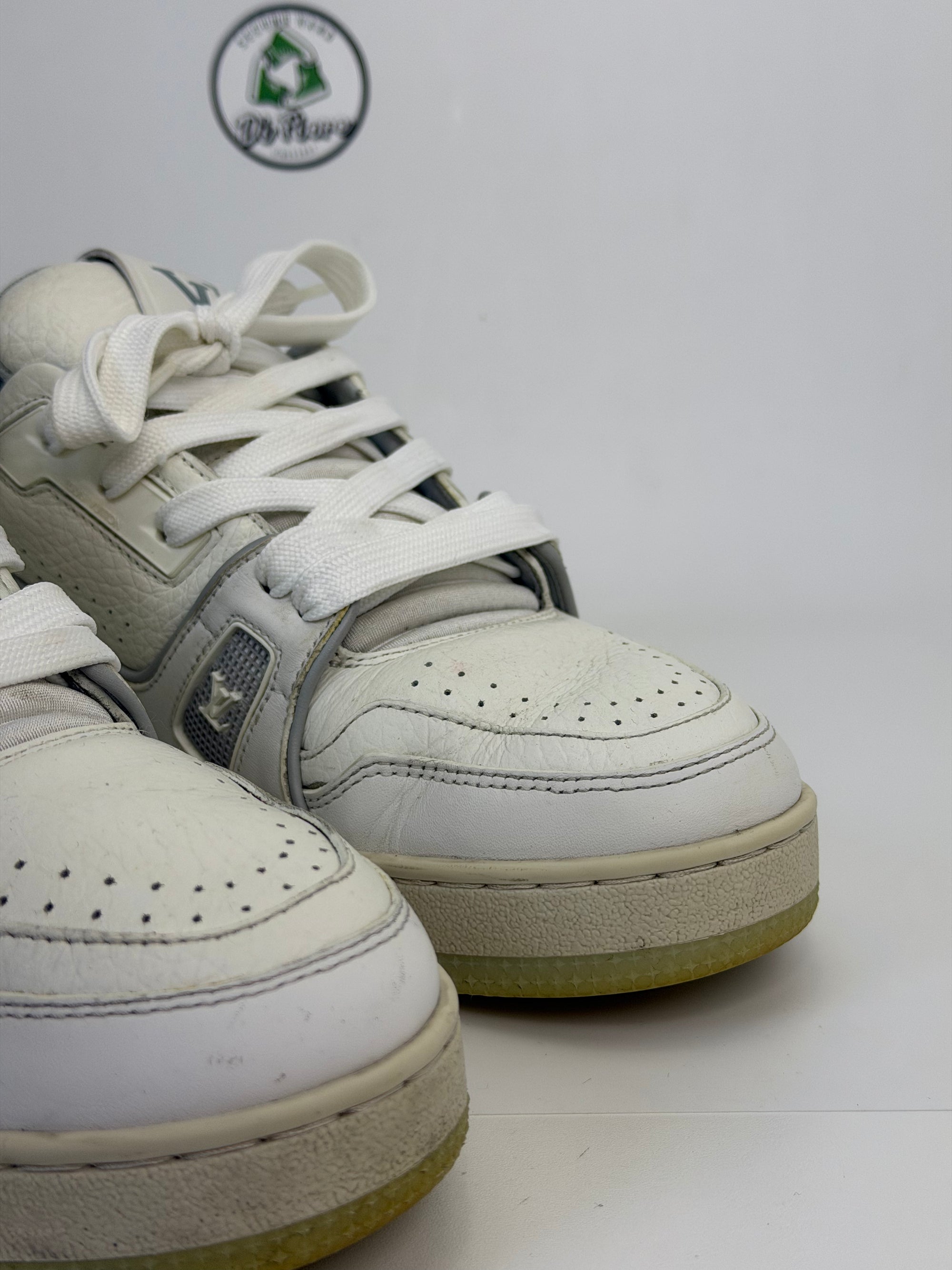 Louis Vuitton trainer 38