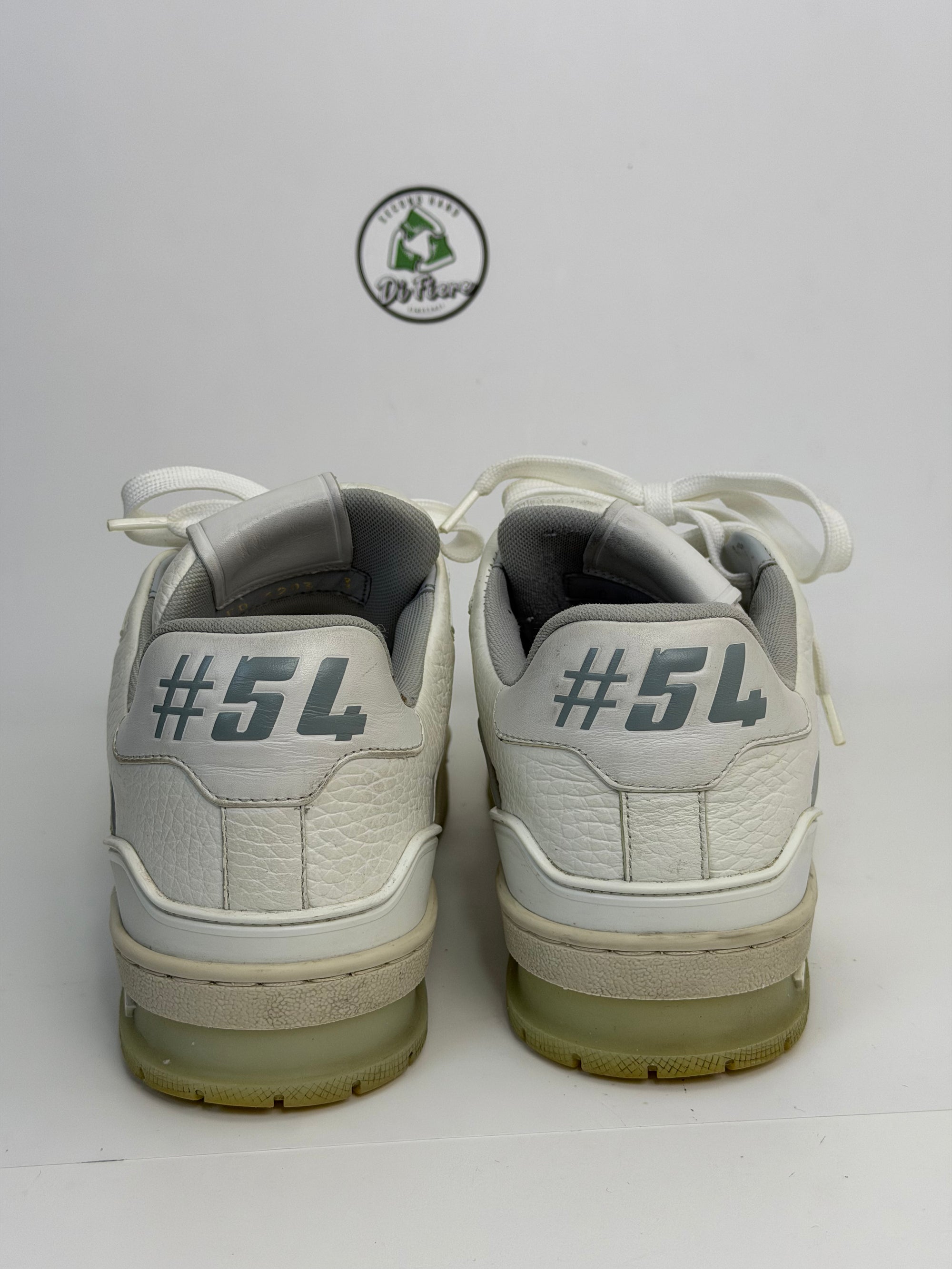 Louis Vuitton trainer 38