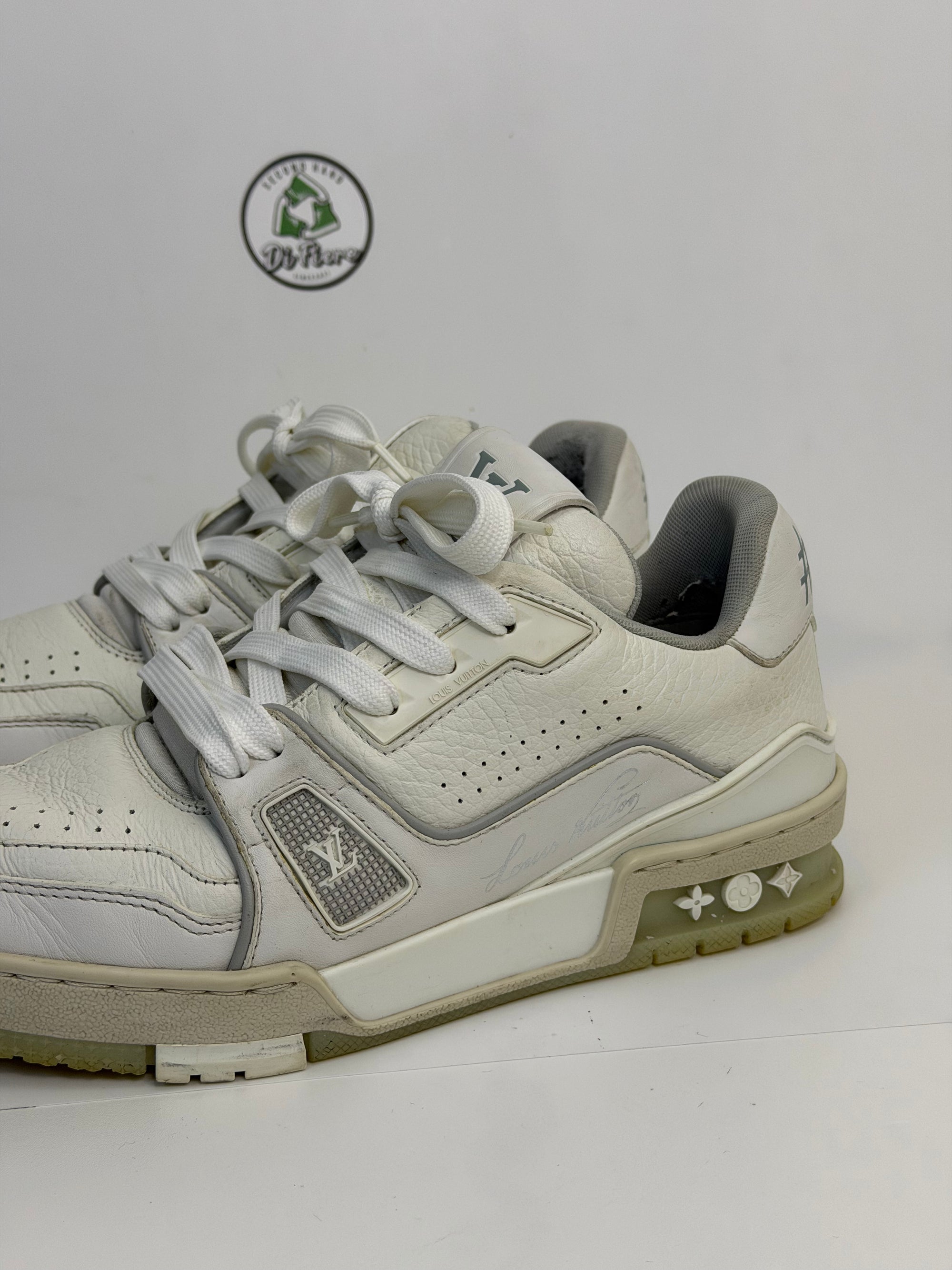 Louis Vuitton trainer 38