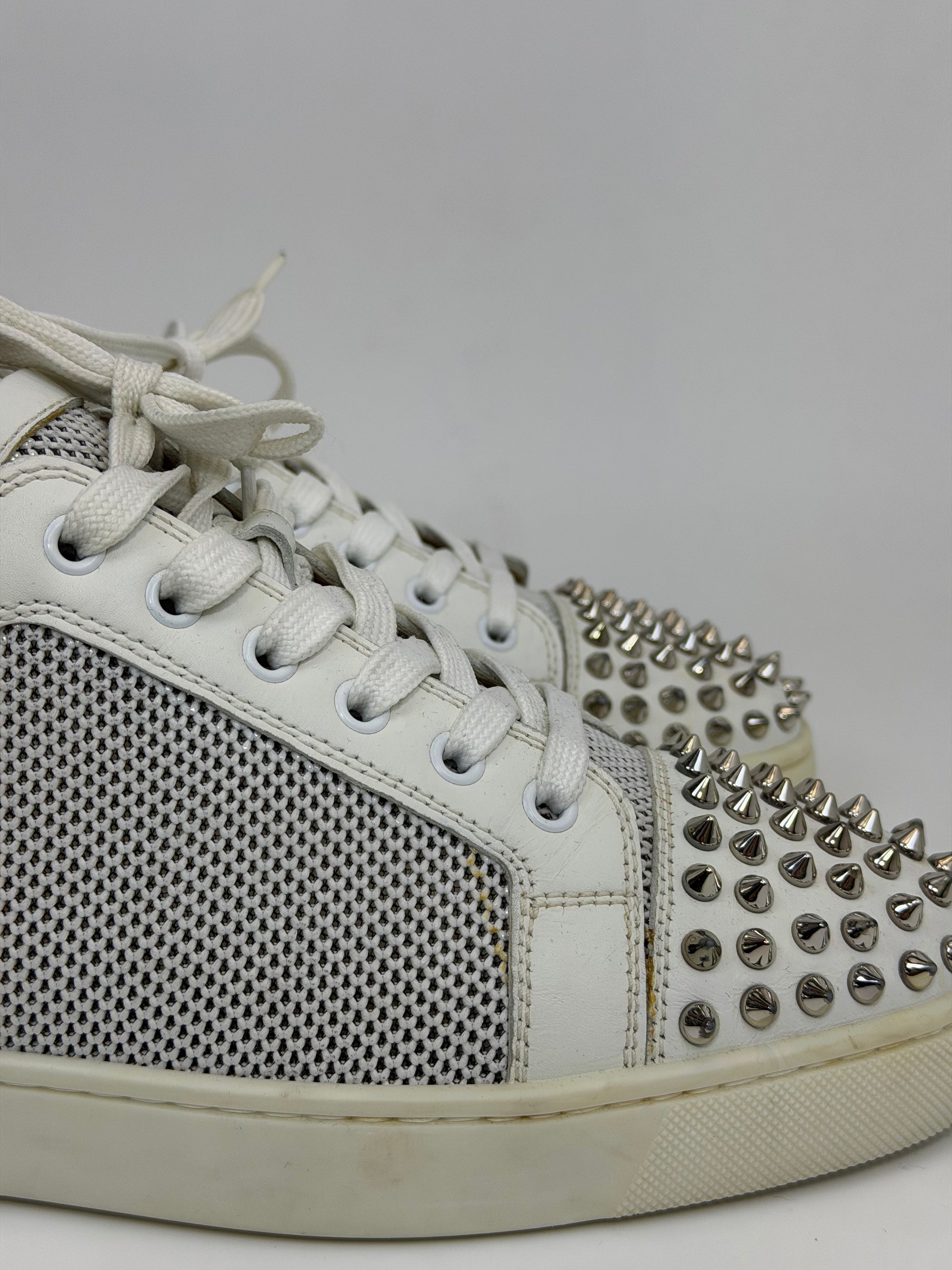 Christian Louboutin 42