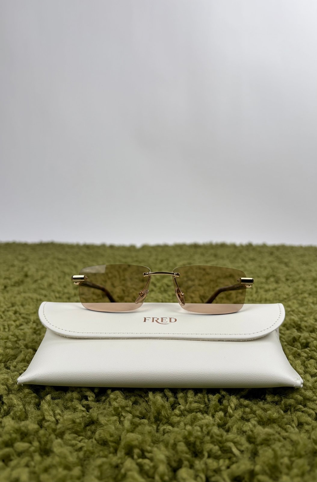 Occhiali da sole FRED Gialli Con aste in Acetato Tartarugato - Second Hand Di Fiore