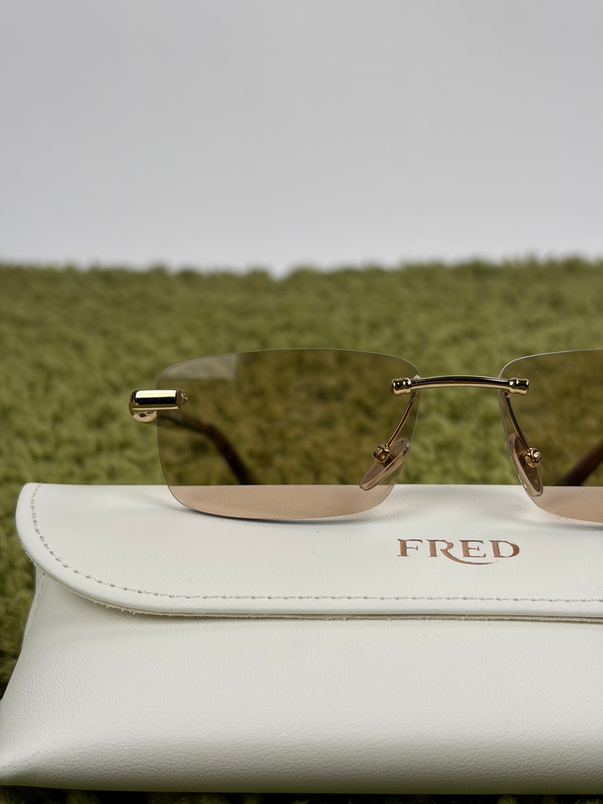 Occhiali da sole FRED Gialli Con aste in Acetato Tartarugato - Second Hand Di Fiore