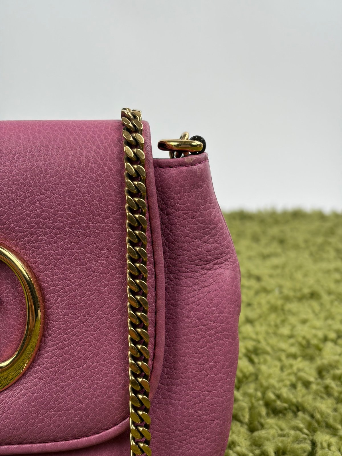 Borsa Gucci 1973 in pelle Rosa - Second Hand Di Fiore