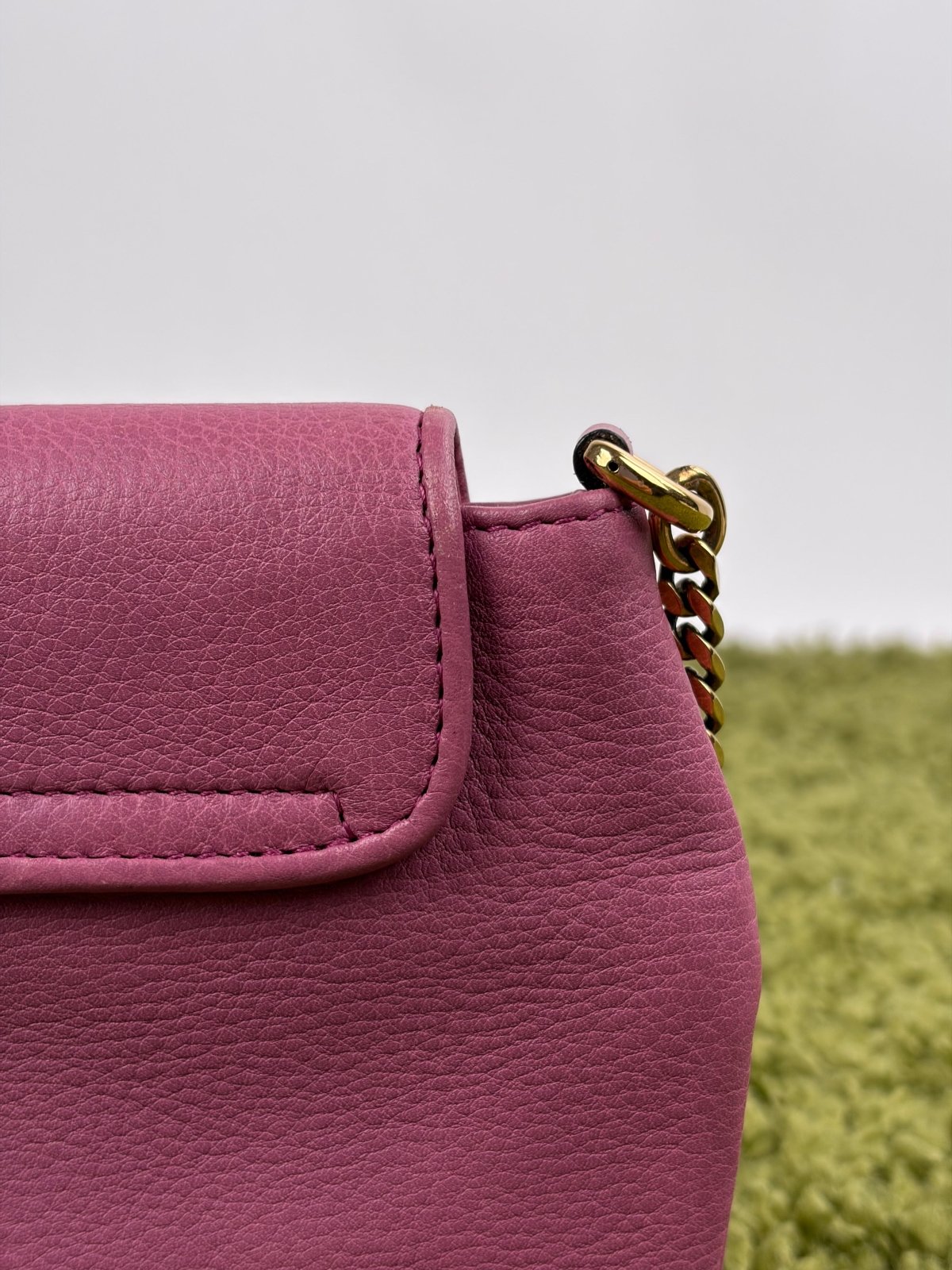 Borsa Gucci 1973 in pelle Rosa - Second Hand Di Fiore