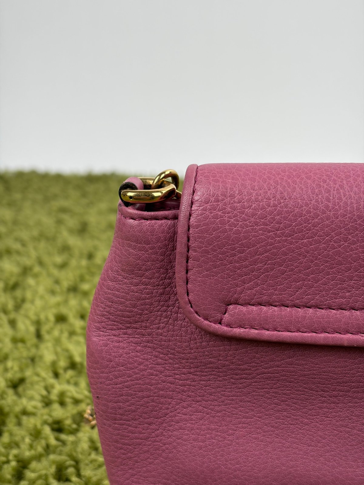 Borsa Gucci 1973 in pelle Rosa - Second Hand Di Fiore
