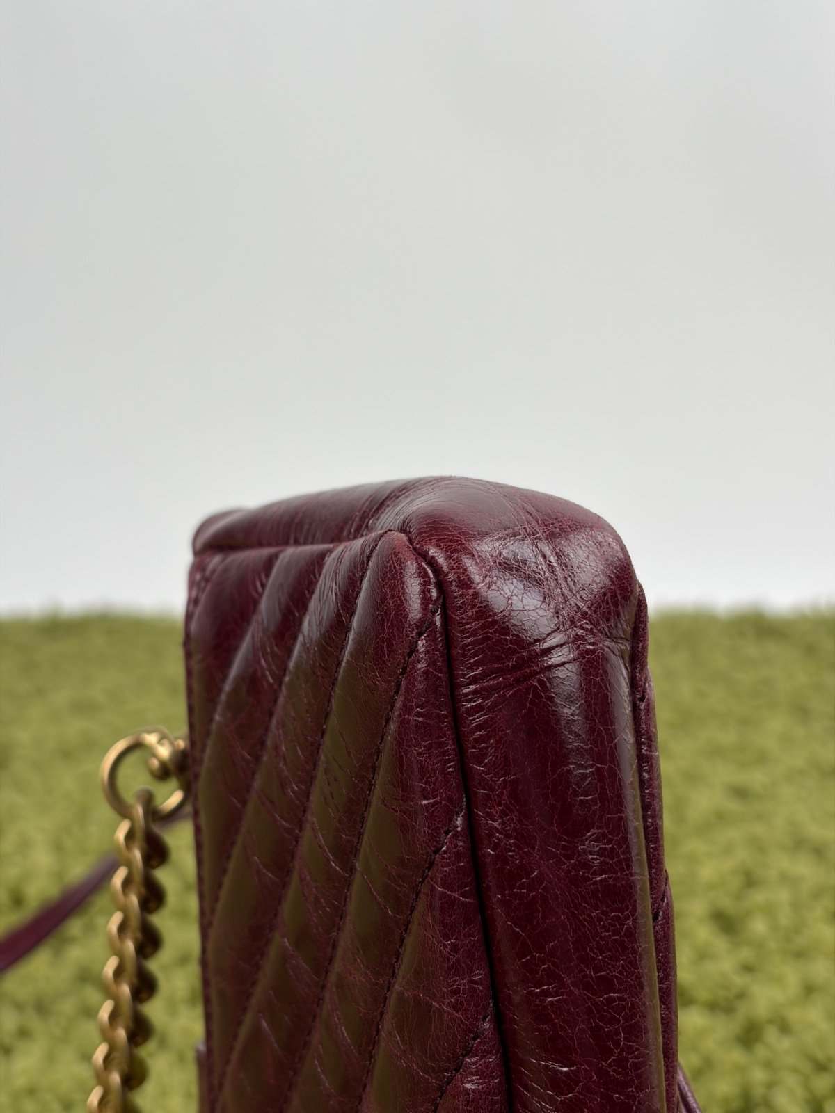 Borsa Yves Saint Laurent College Mini in Pelle Lucida Bordeaux - Second Hand Di Fiore