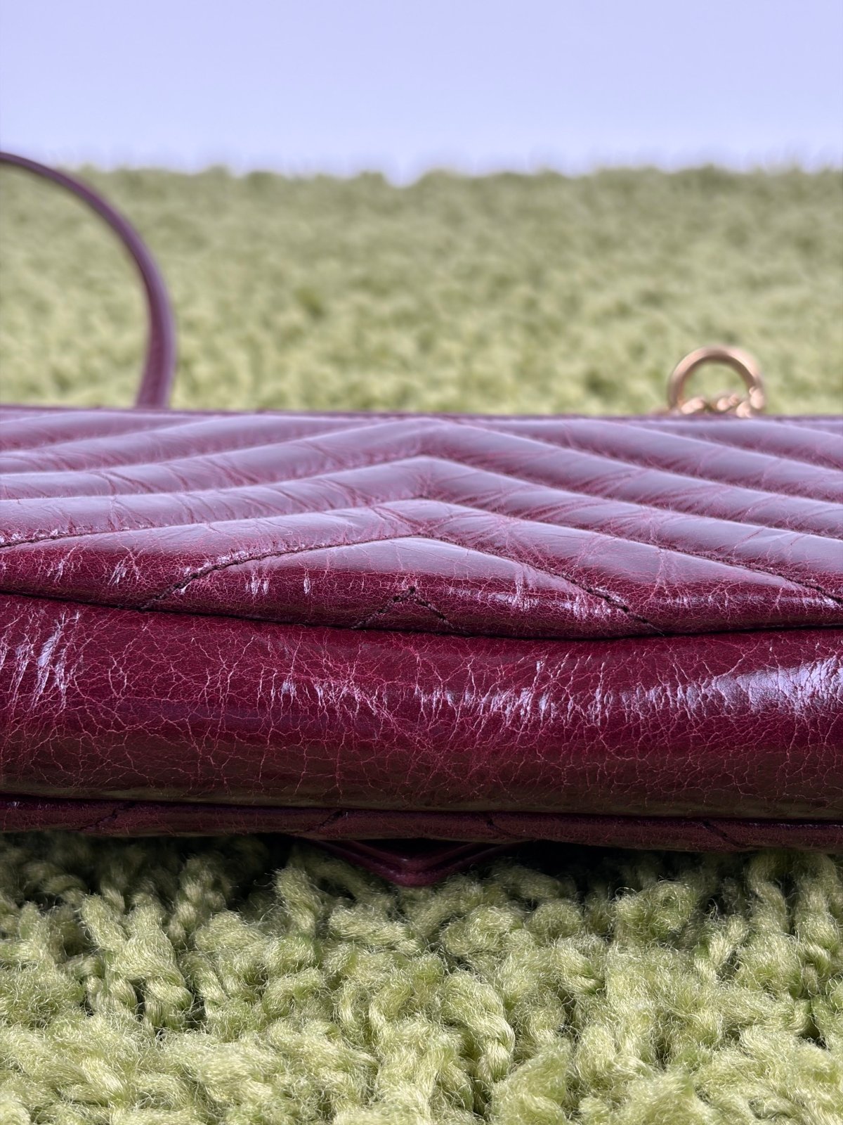 Borsa Yves Saint Laurent College Mini in Pelle Lucida Bordeaux - Second Hand Di Fiore