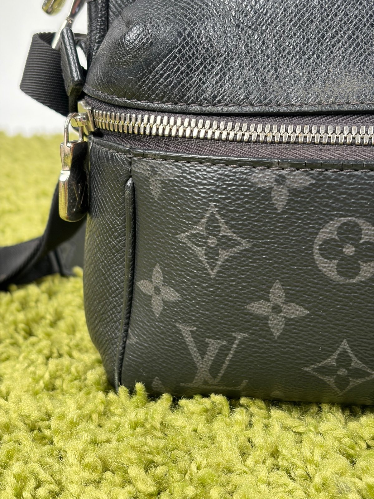 Borsa Louis Vuitton Outdoor Messenger Nera - Second Hand Di Fiore