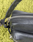 Borsa Louis Vuitton Outdoor Messenger Nera - Second Hand Di Fiore