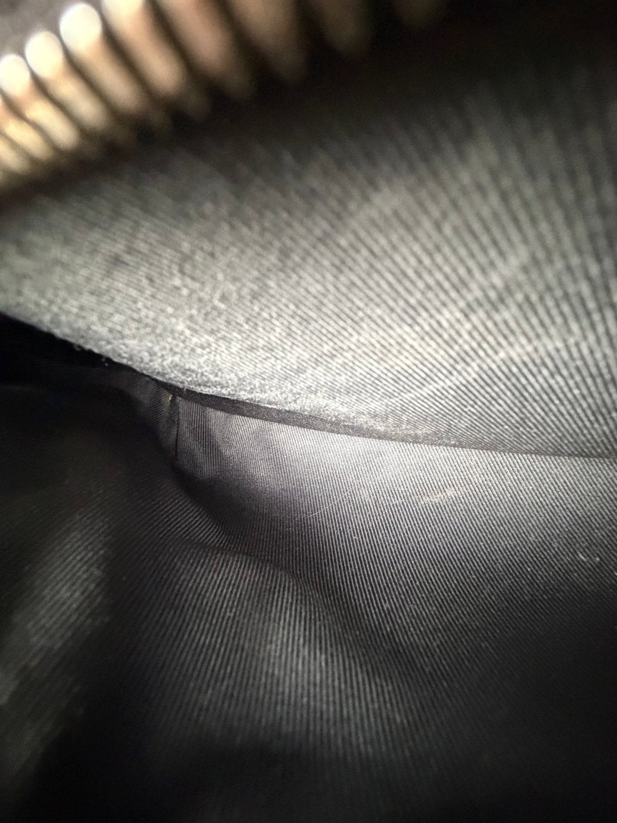 Borsa Louis Vuitton Outdoor Messenger Nera - Second Hand Di Fiore