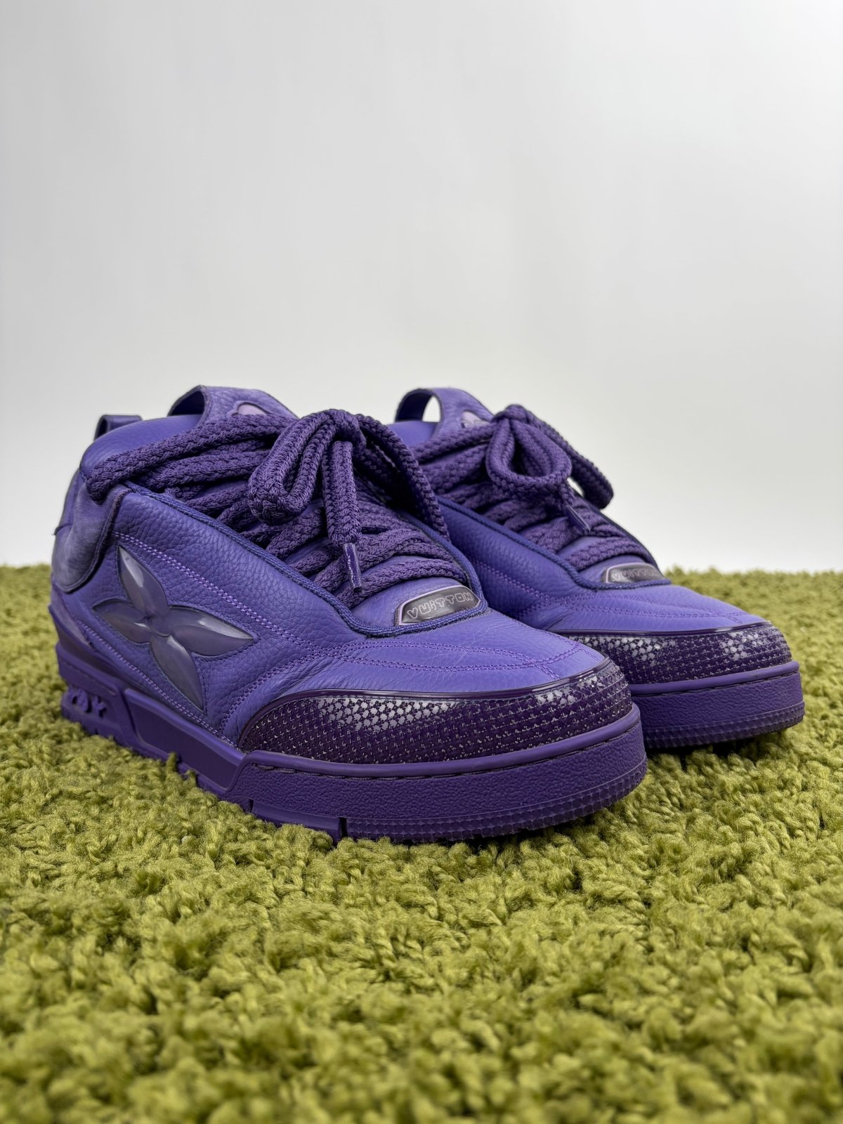 Louis Vuitton Skate Viola 9.5 - Second Hand Di Fiore