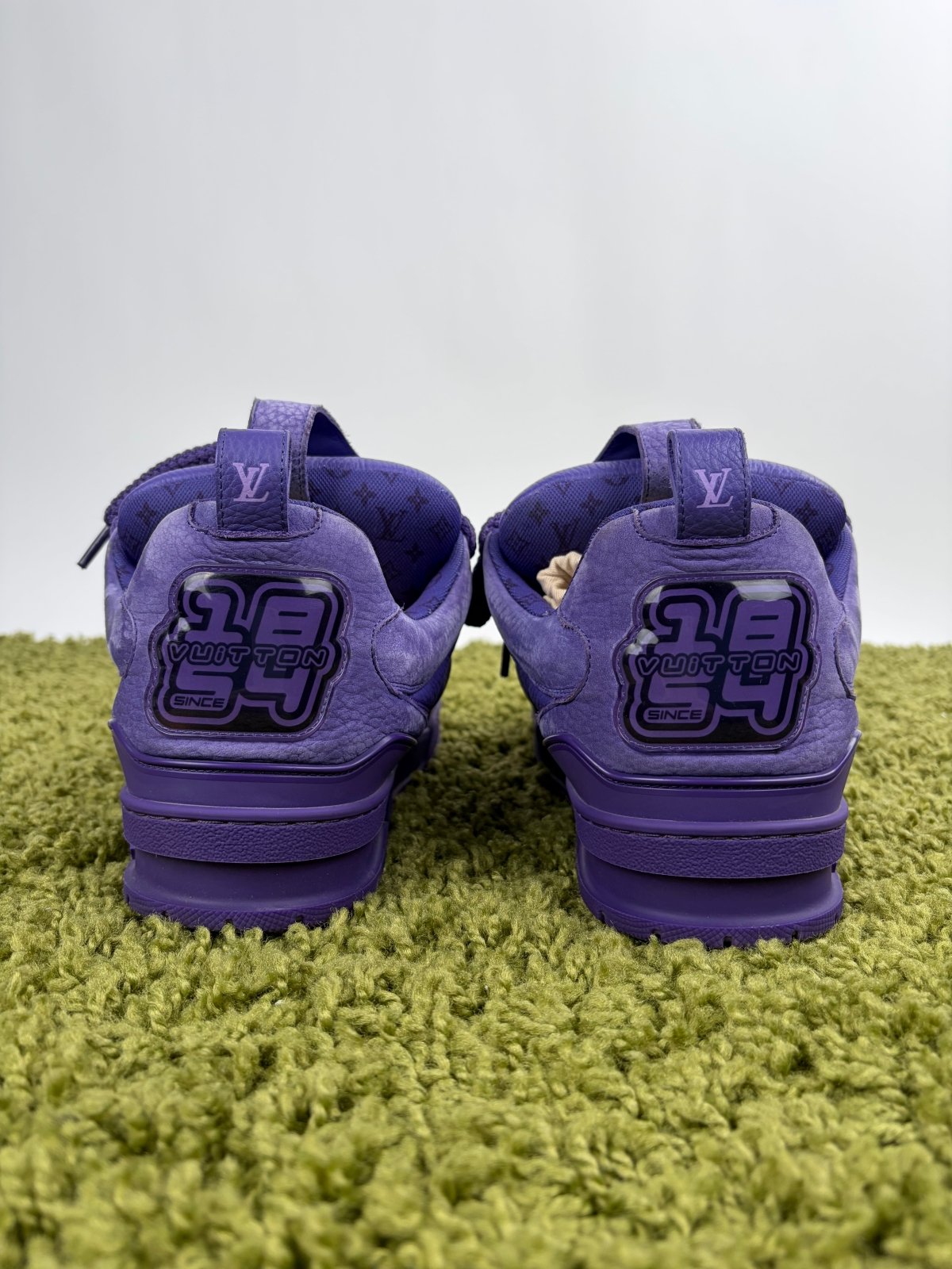Louis Vuitton Skate Viola 9.5 - Second Hand Di Fiore